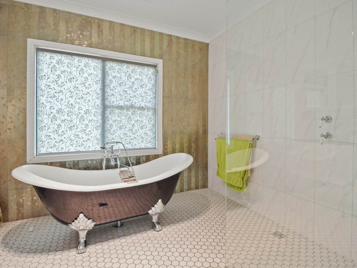 100 Hollands Road, Young Sold by Farmbuy.com - image 9