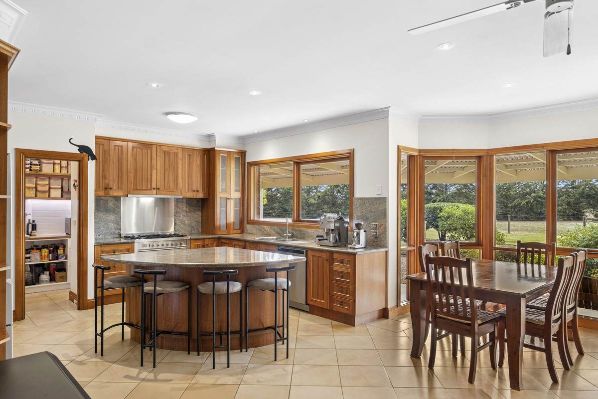 47 Melbourne Road, Gisborne For Sale by Farmbuy.com - image 2