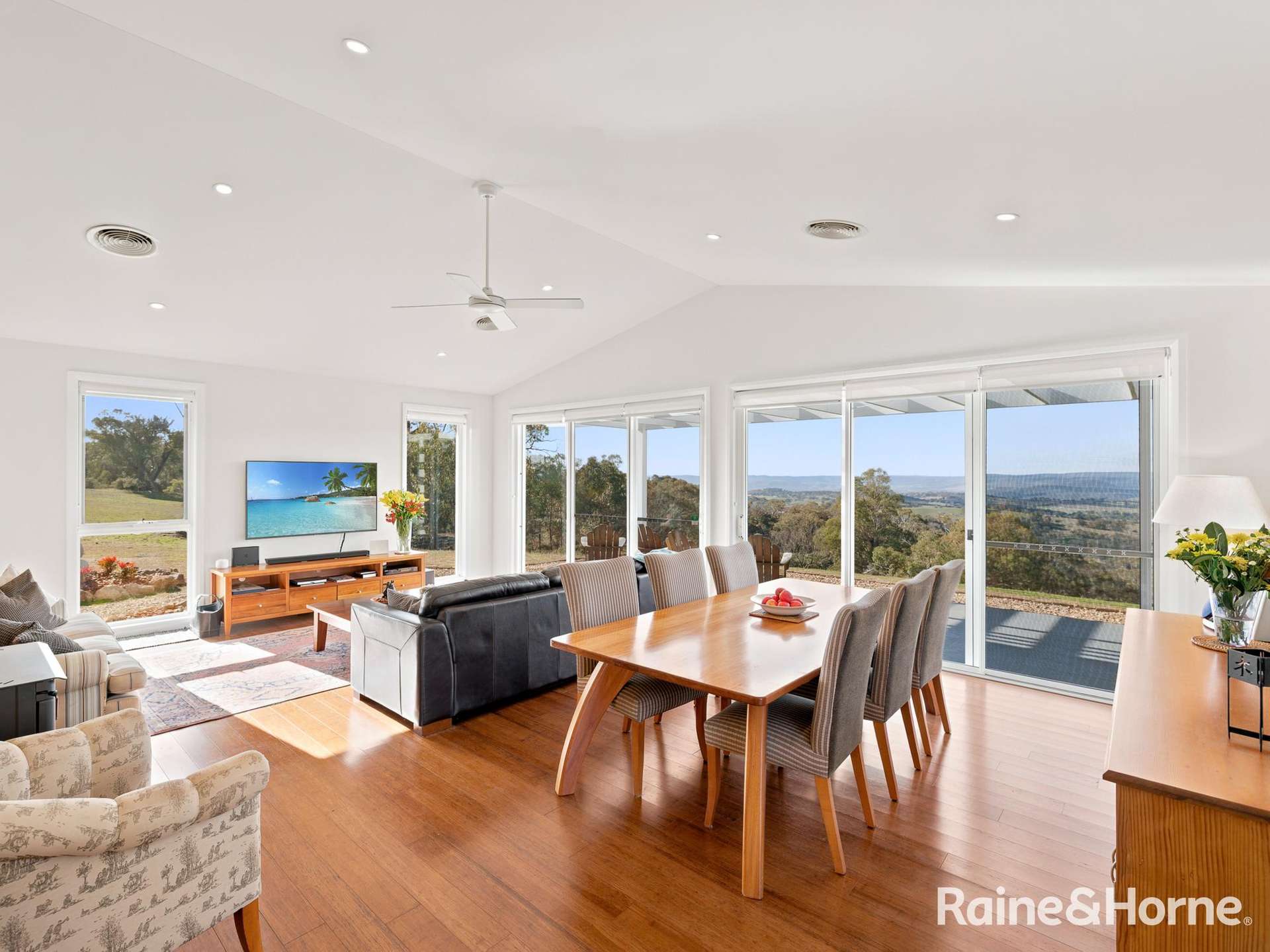 439 Whalans Lane, Mount Rankin For Sale by Farmbuy.com - image 5