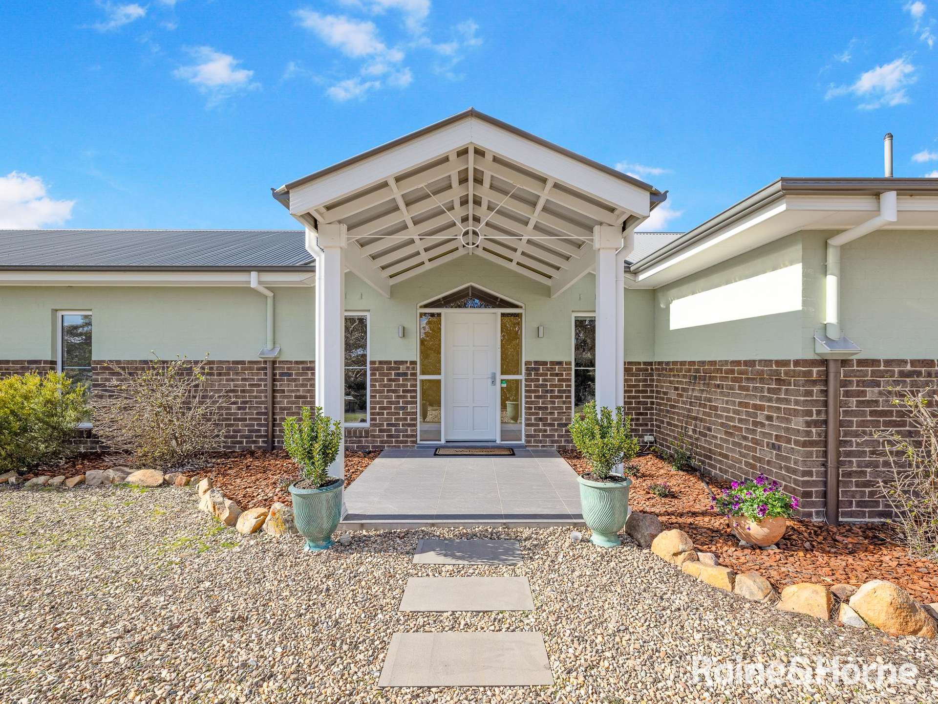 439 Whalans Lane, Mount Rankin For Sale by Farmbuy.com - image 4