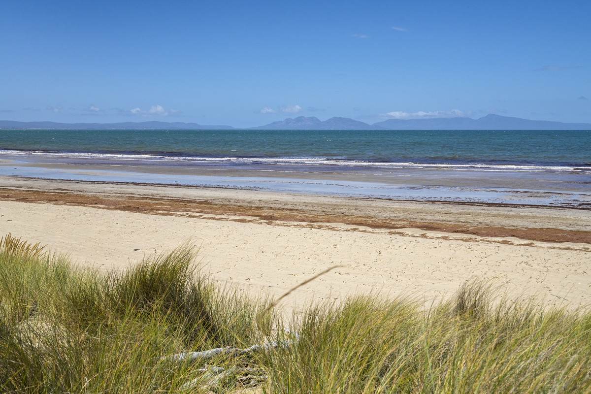 159 Cambria Drive, Dolphin Sands For Sale by Farmbuy.com - image 21