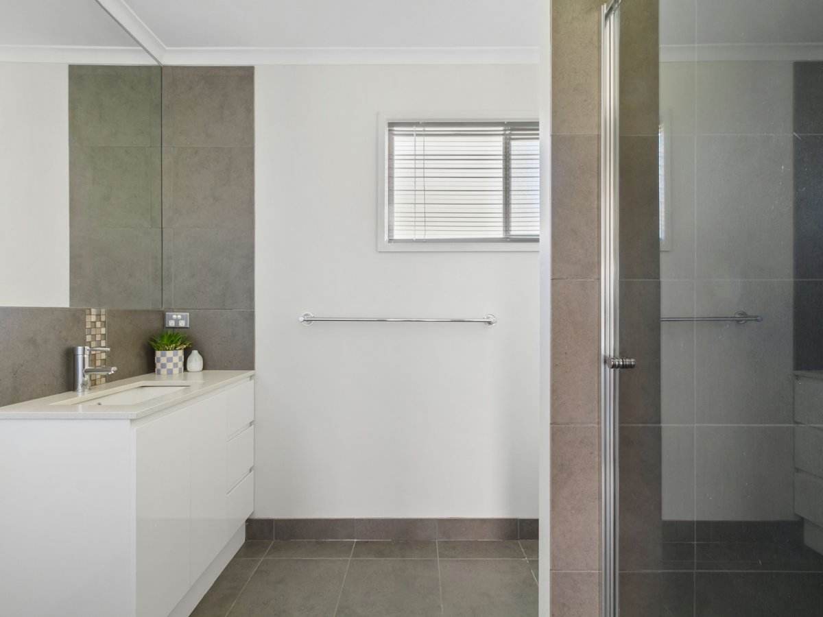 128 & 128A Waddells Road, Nicholson Sold by Farmbuy.com - image 11