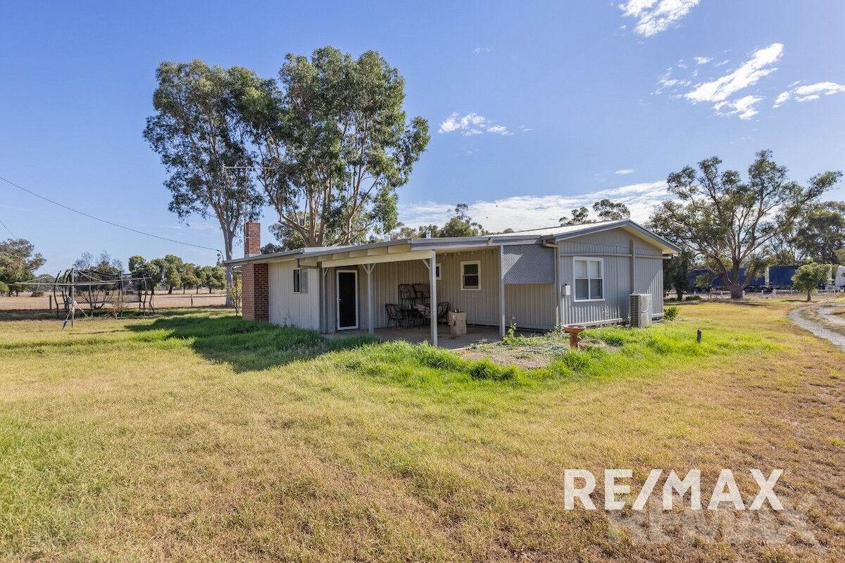 2463 Sturt Highway, Collingullie For Sale by Farmbuy.com - image 13