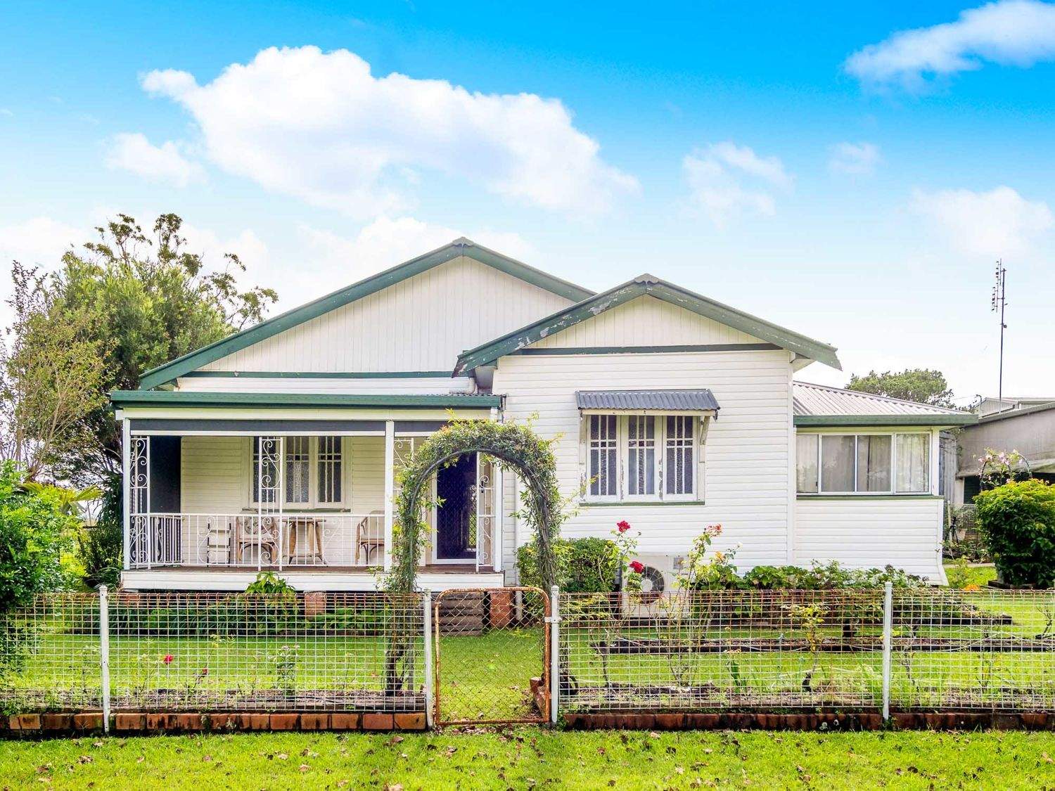 730 Reynolds Road, Backmede For Sale by Farmbuy.com - image 4