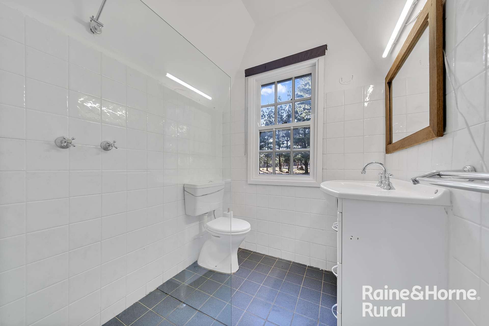 122 Blakes Boulevard, Bungonia For Sale by Farmbuy.com - image 11