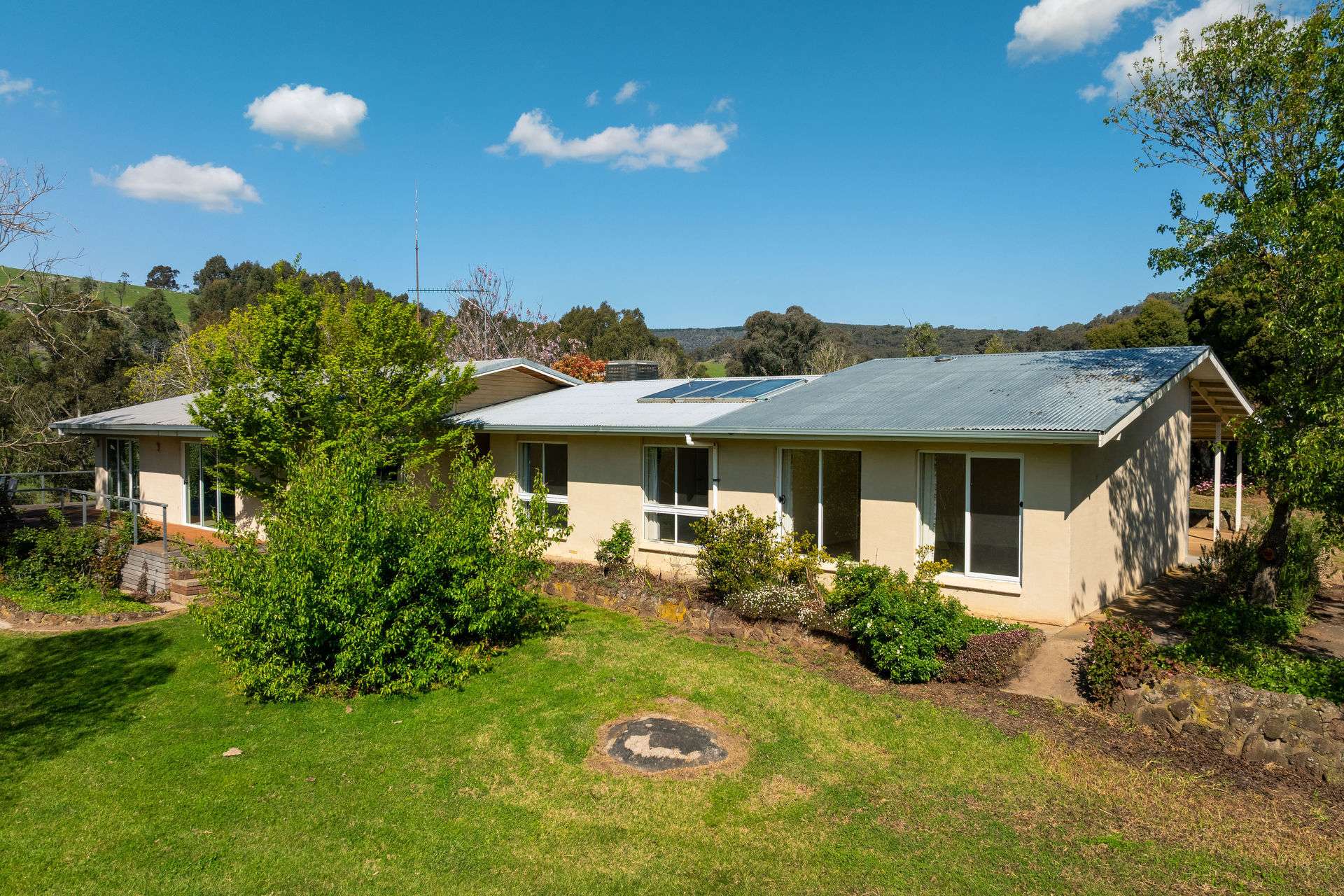 315 Davies Road, Warrenbayne For Sale by Farmbuy.com - image 11