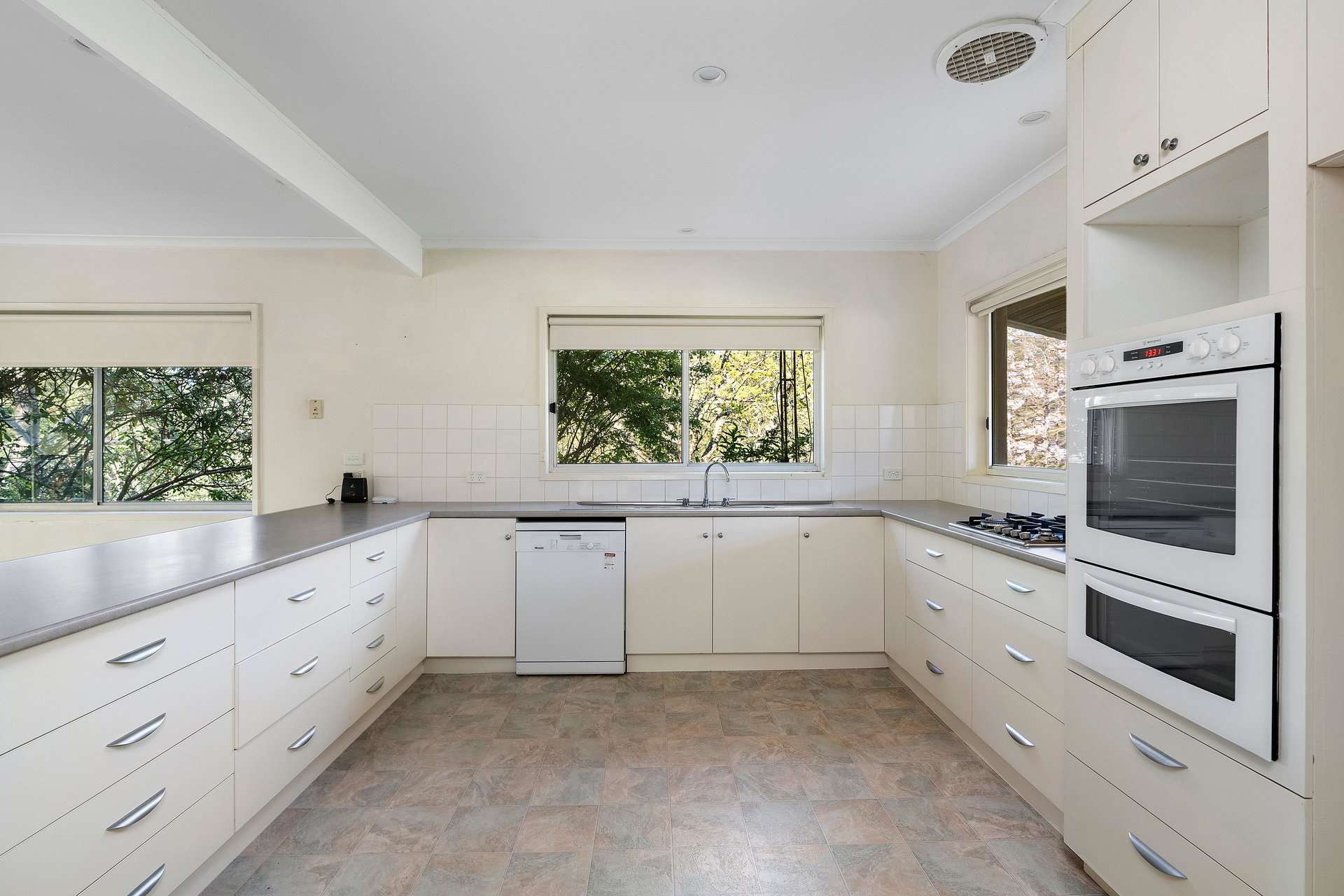 315 Davies Road, Warrenbayne Sold by Farmbuy.com - image 9