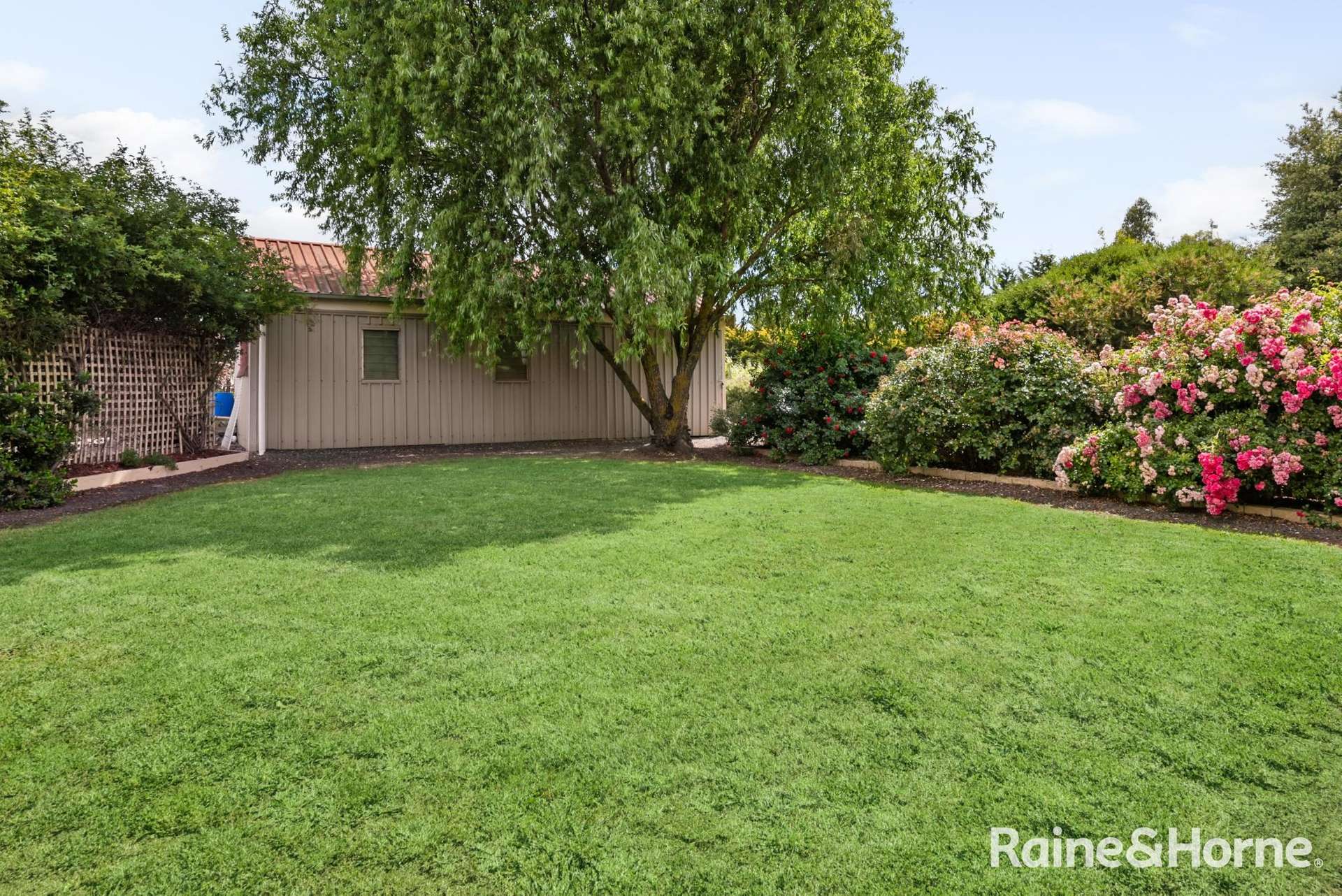 266 Redhill Road, Kyneton For Sale by Farmbuy.com - image 20