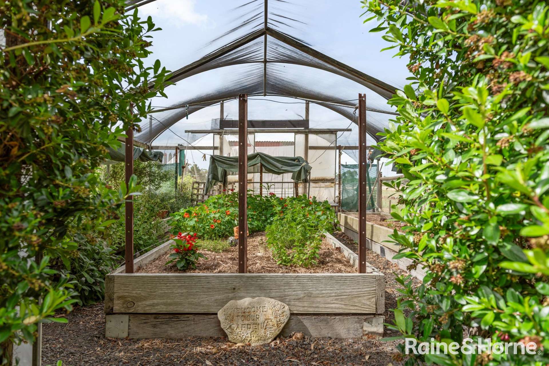 266 Redhill Road, Kyneton For Sale by Farmbuy.com - image 17
