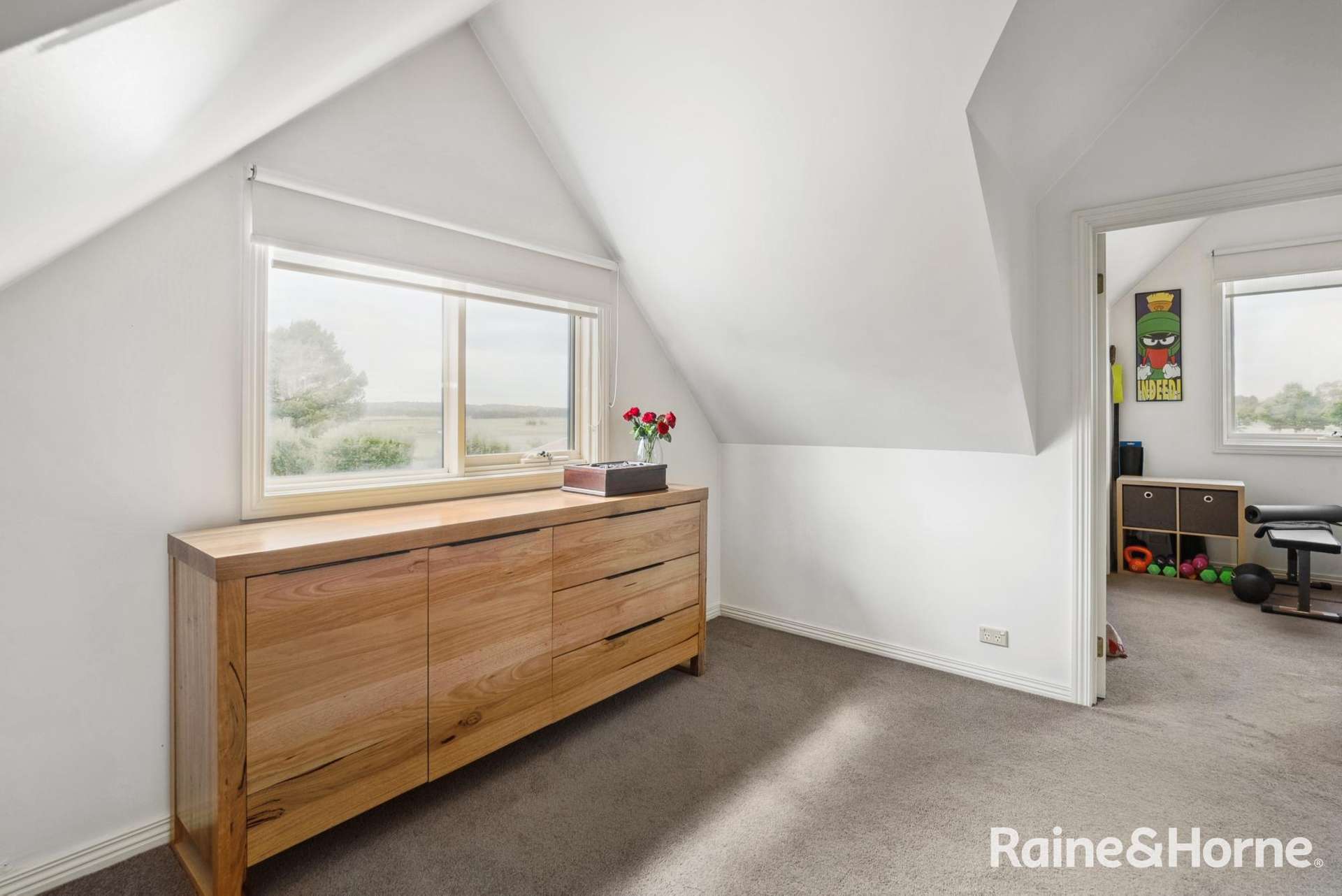 266 Redhill Road, Kyneton For Sale by Farmbuy.com - image 13