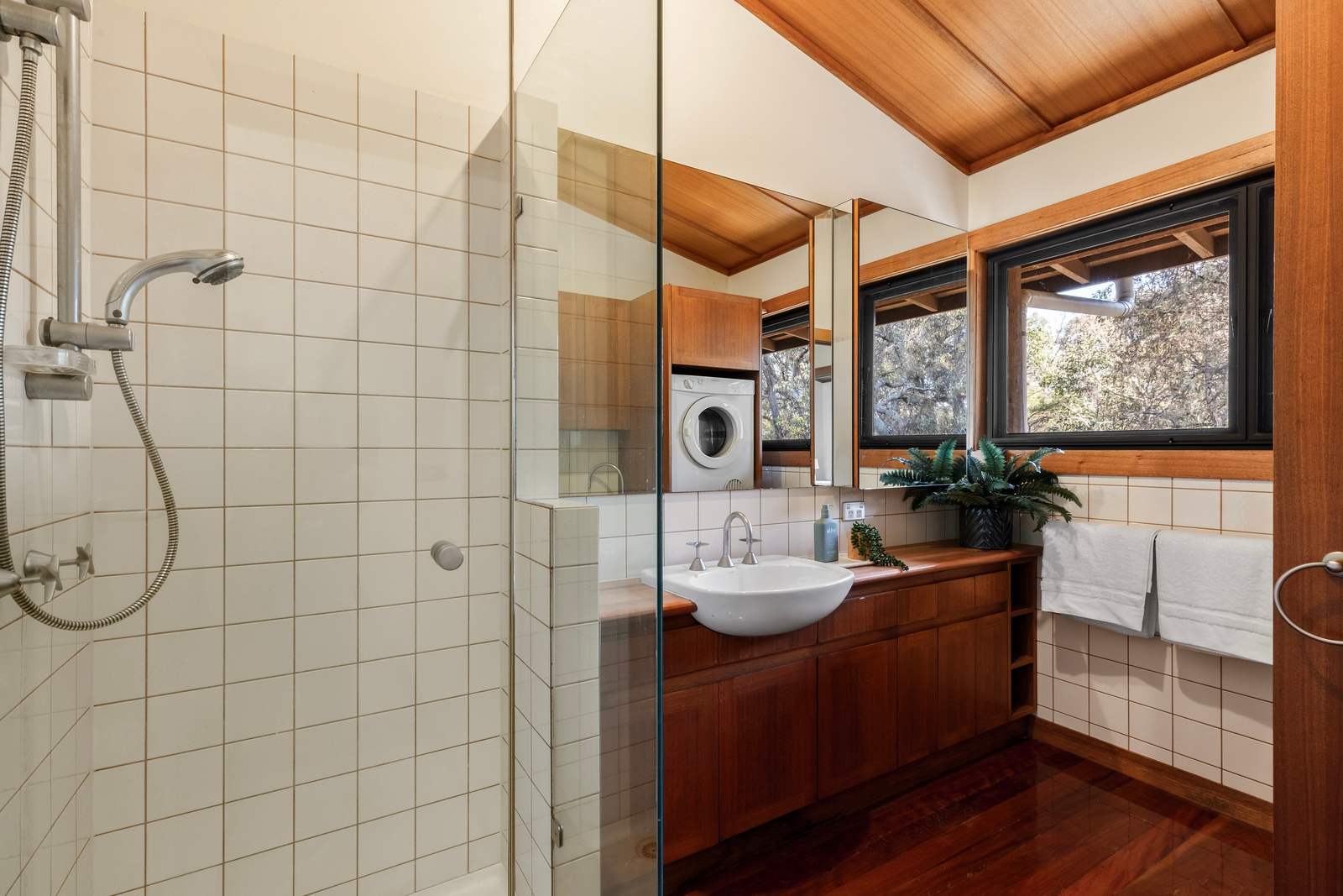 225 Jarosite Road, Bells Beach For Sale by Farmbuy.com - image 17