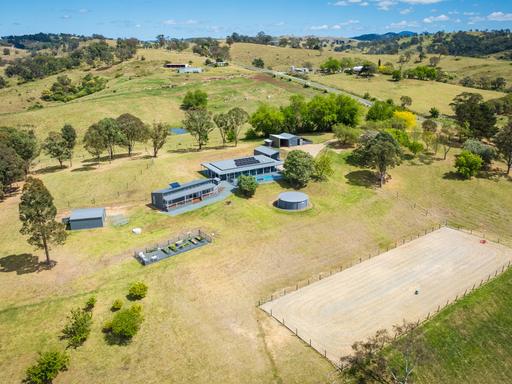 Farm Sold - NSW - Bega - 2550 - A MODERN EQUESTRIAN HEAVEN! 