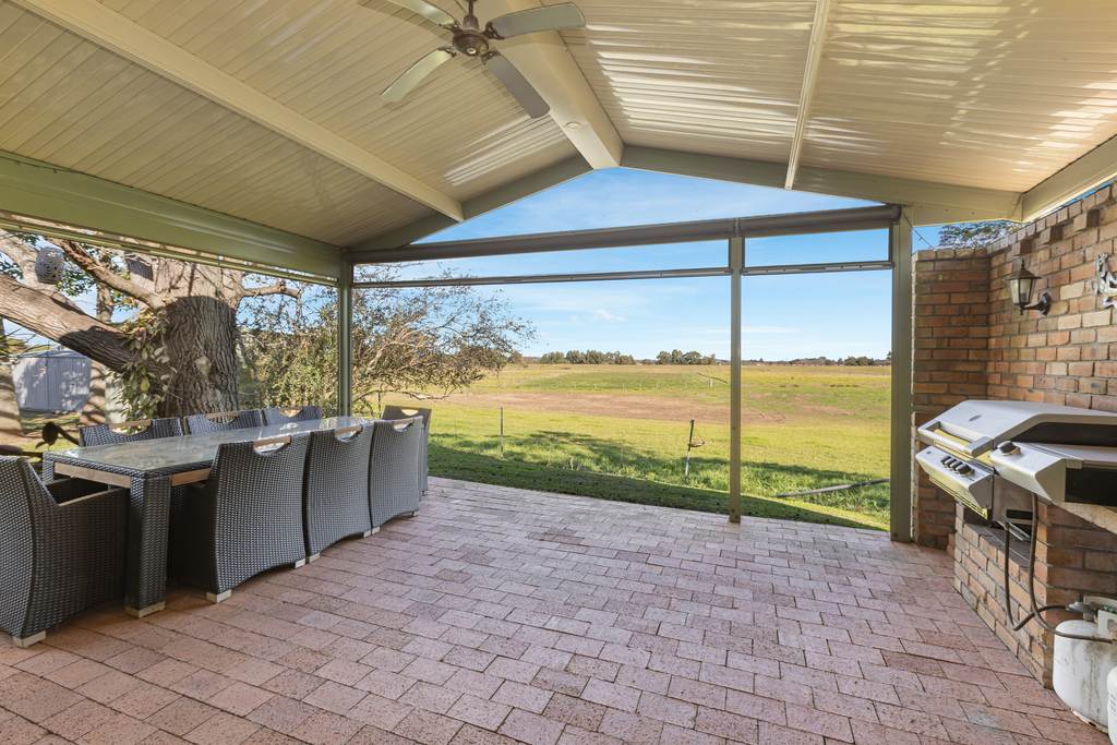 126 Glenarvon Road, Lorn NSW 2320