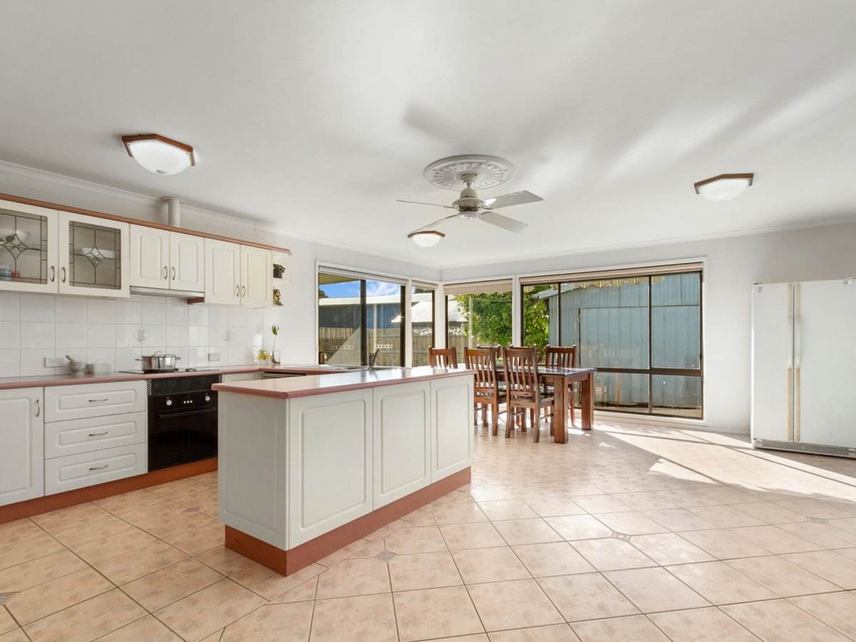 123 Crooke Street, East Bairnsdale For Sale by Farmbuy.com - image 5