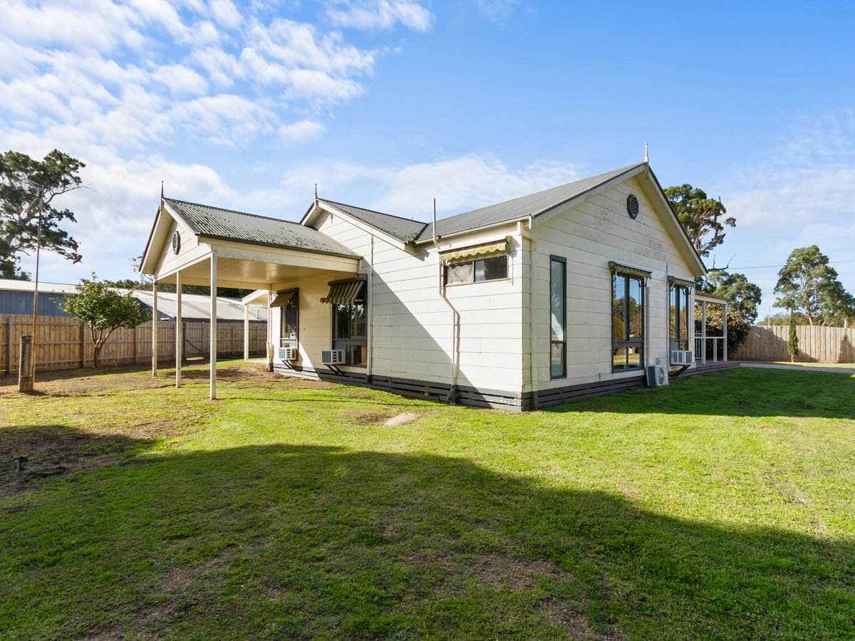 123 Crooke Street, East Bairnsdale For Sale by Farmbuy.com - image 20