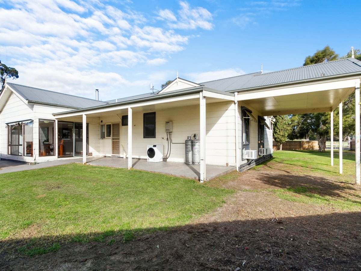123 Crooke Street, East Bairnsdale For Sale by Farmbuy.com - image 19