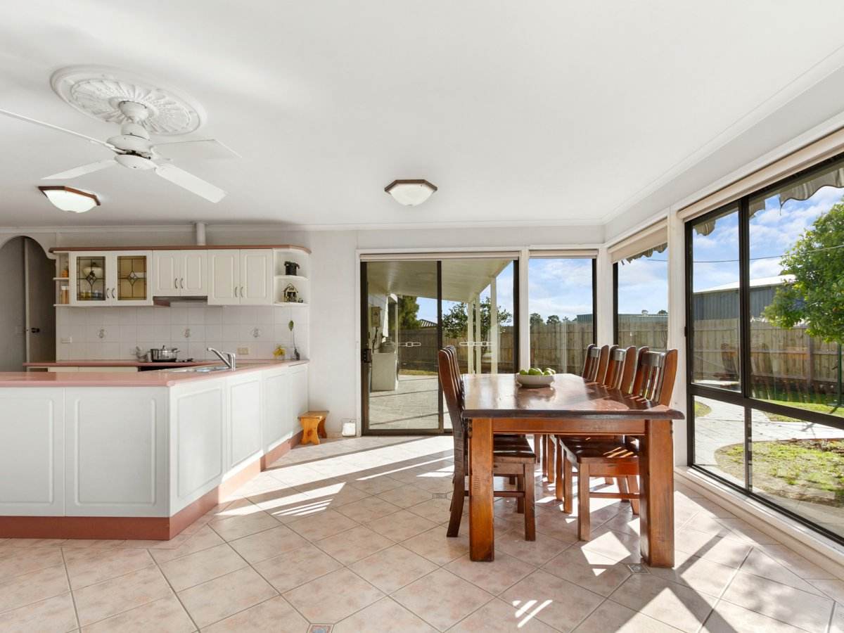 123 Crooke Street, East Bairnsdale For Sale by Farmbuy.com - image 6