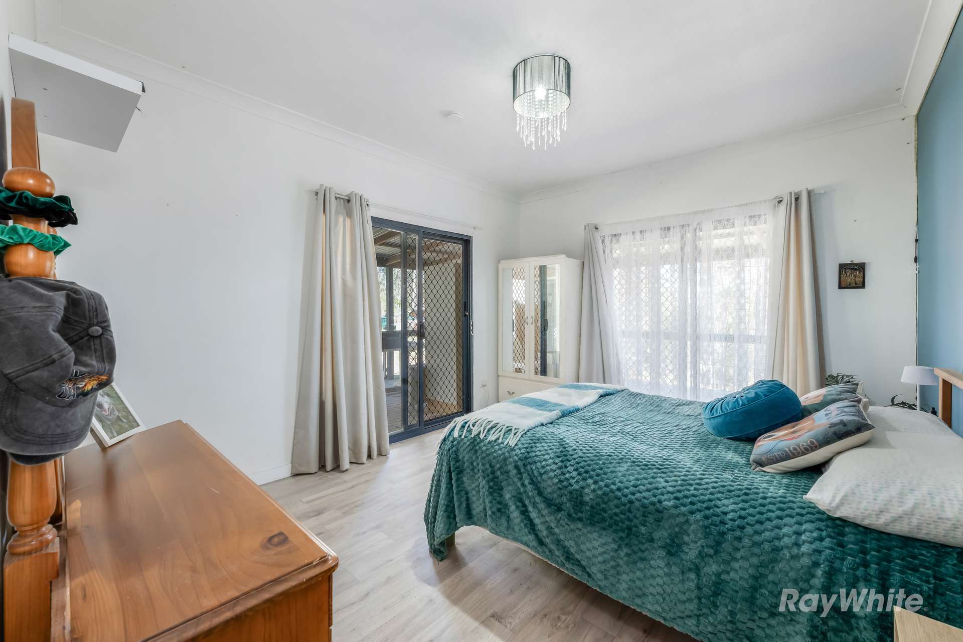 199 Friarbird Drive, Moolboolaman For Sale by Farmbuy.com - image 11