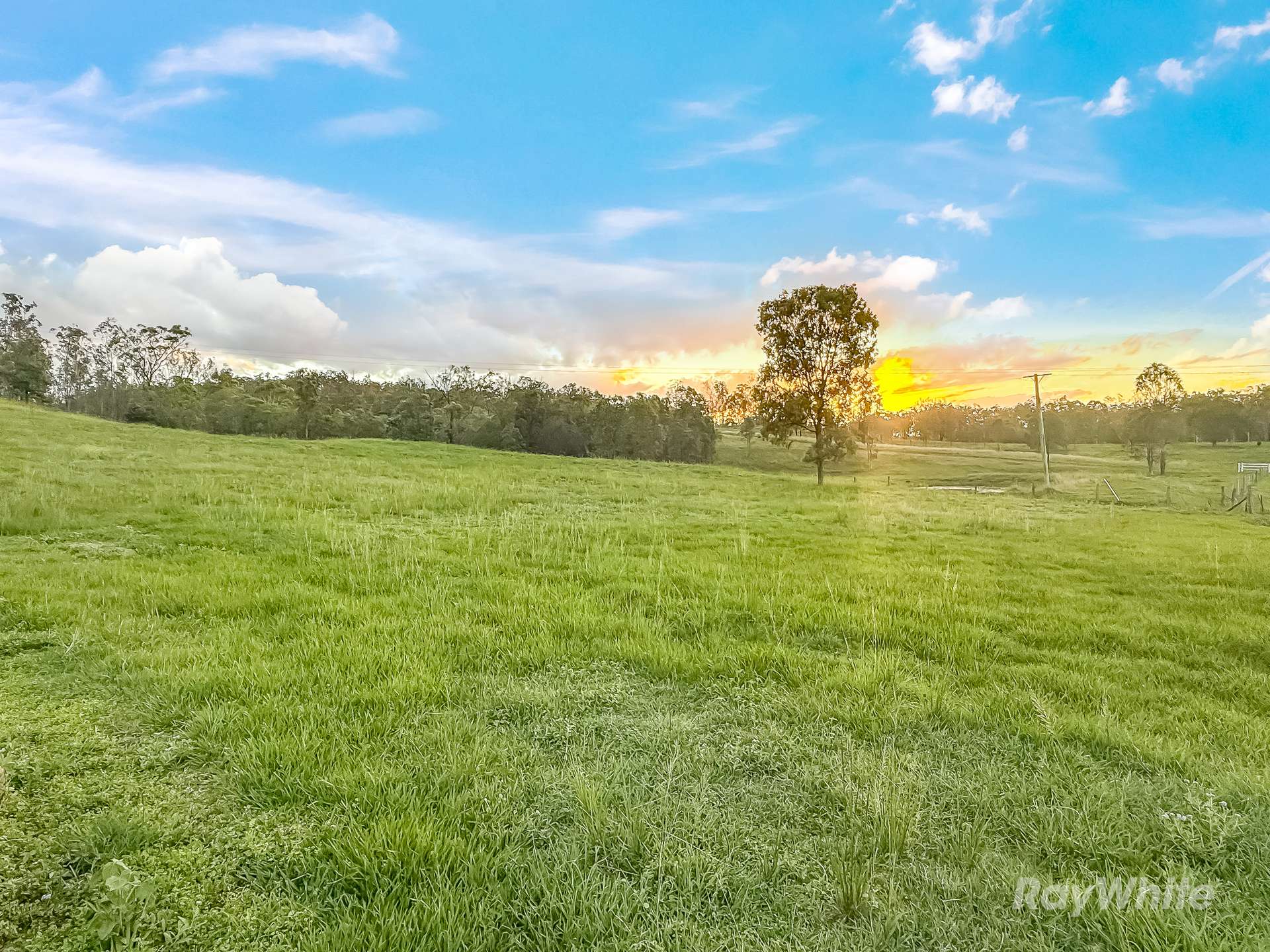 199 Friarbird Drive, Moolboolaman For Sale by Farmbuy.com - image 1