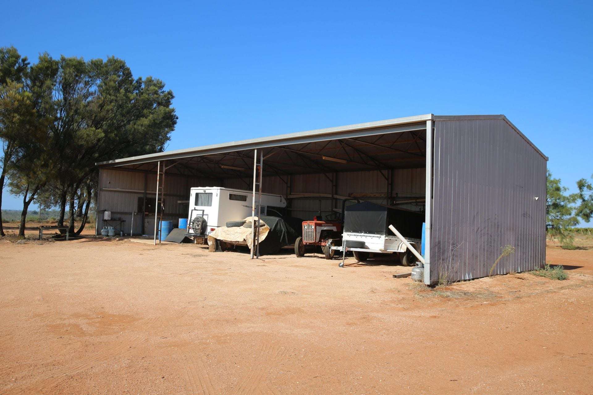 Monak For Sale by Farmbuy.com - image 9