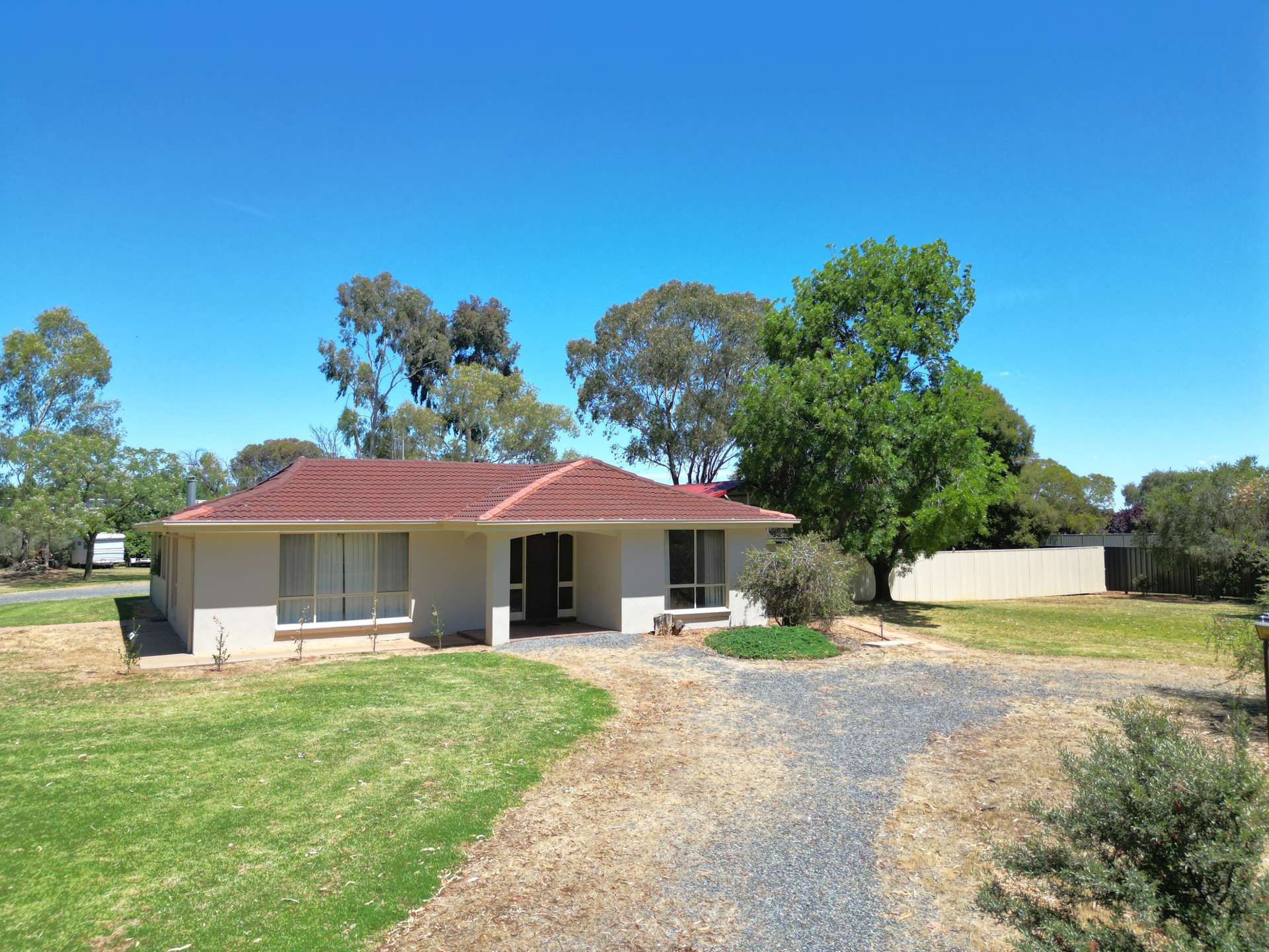 19 Catona Cres, Cobram For Sale by Farmbuy.com - image 1