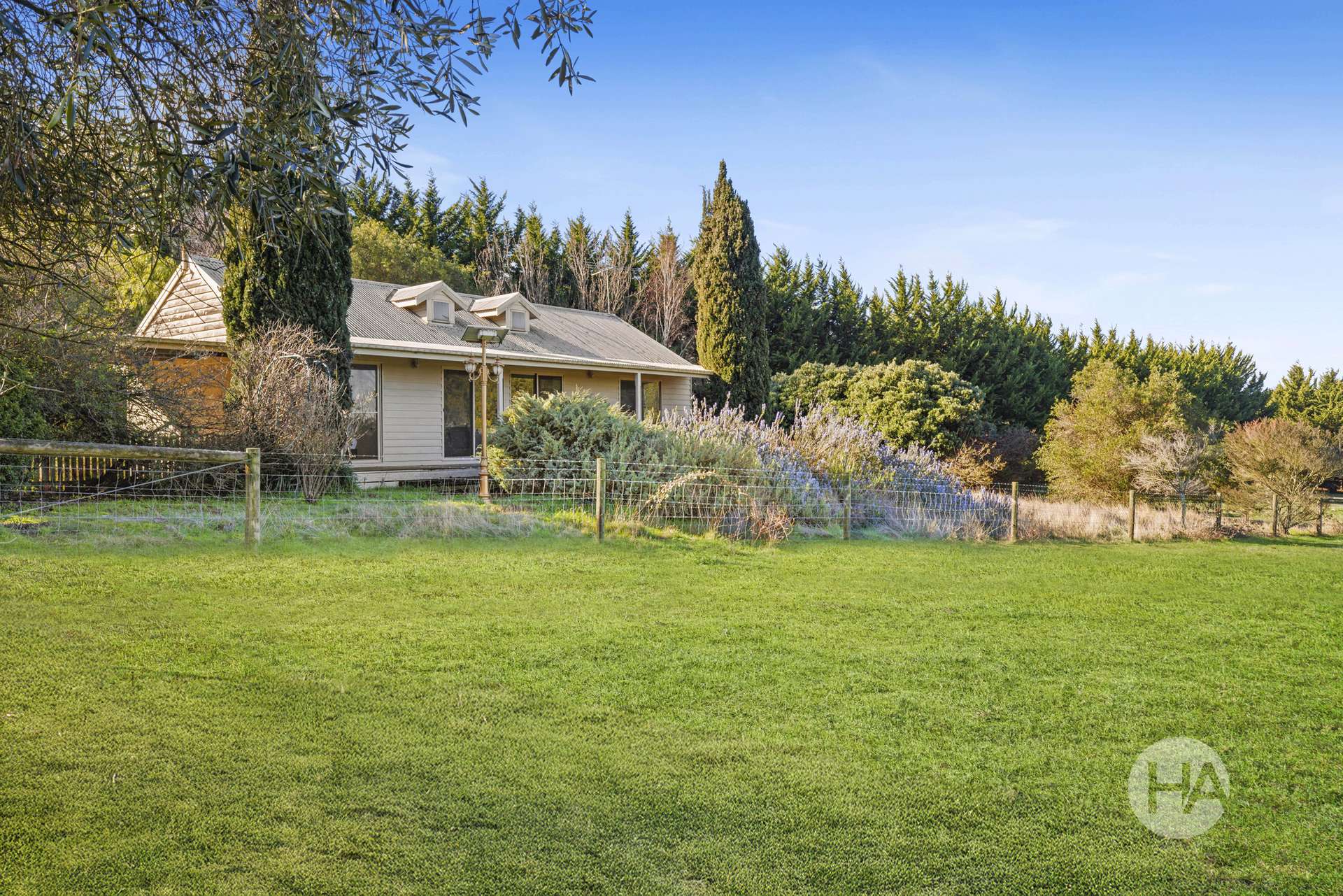 21 Balnarring Beach Road, Balnarring For Sale by Farmbuy.com - image 7