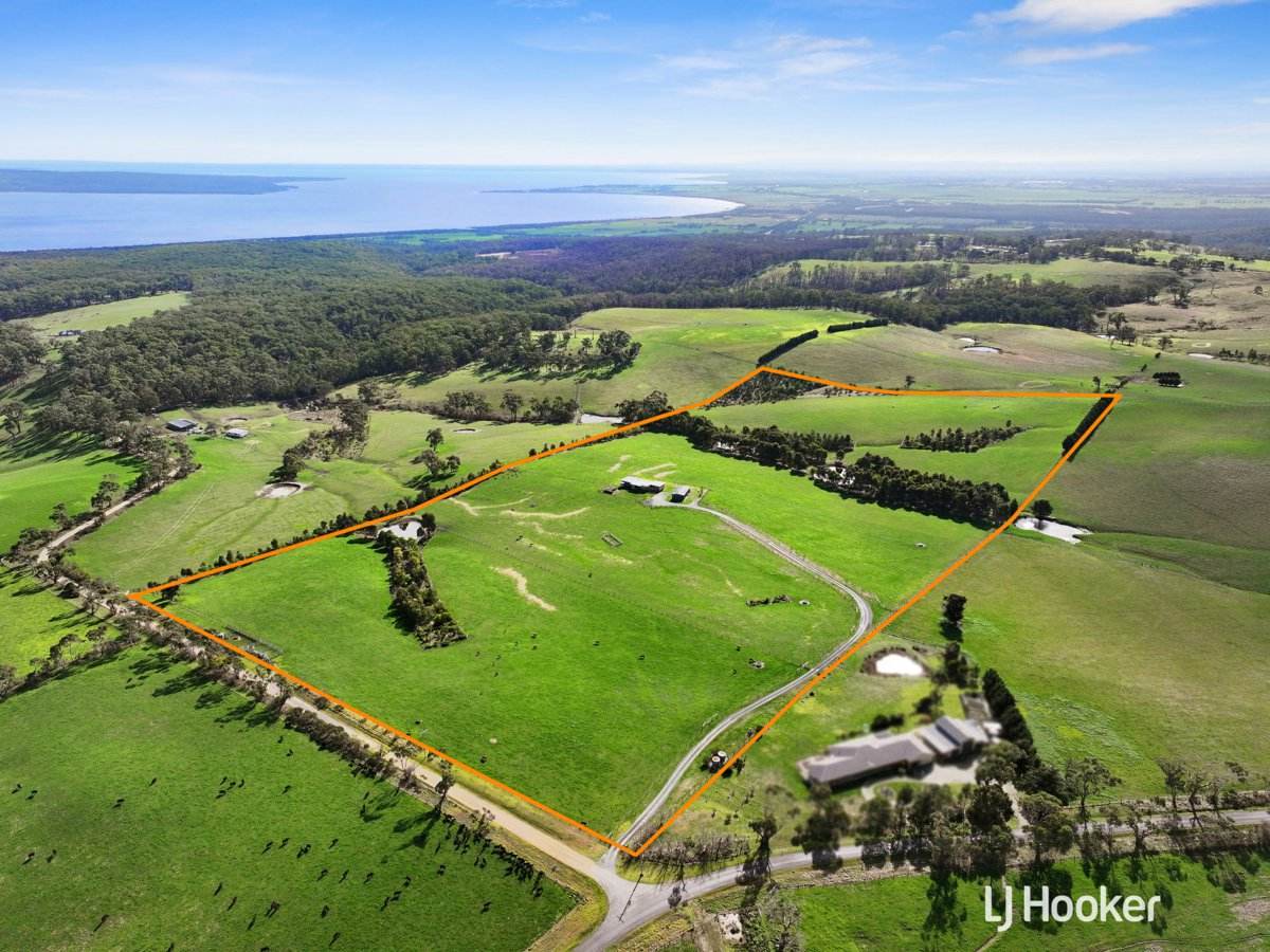 2 Dunbabbin Road, The Gurdies For Sale by Farmbuy.com - image 1