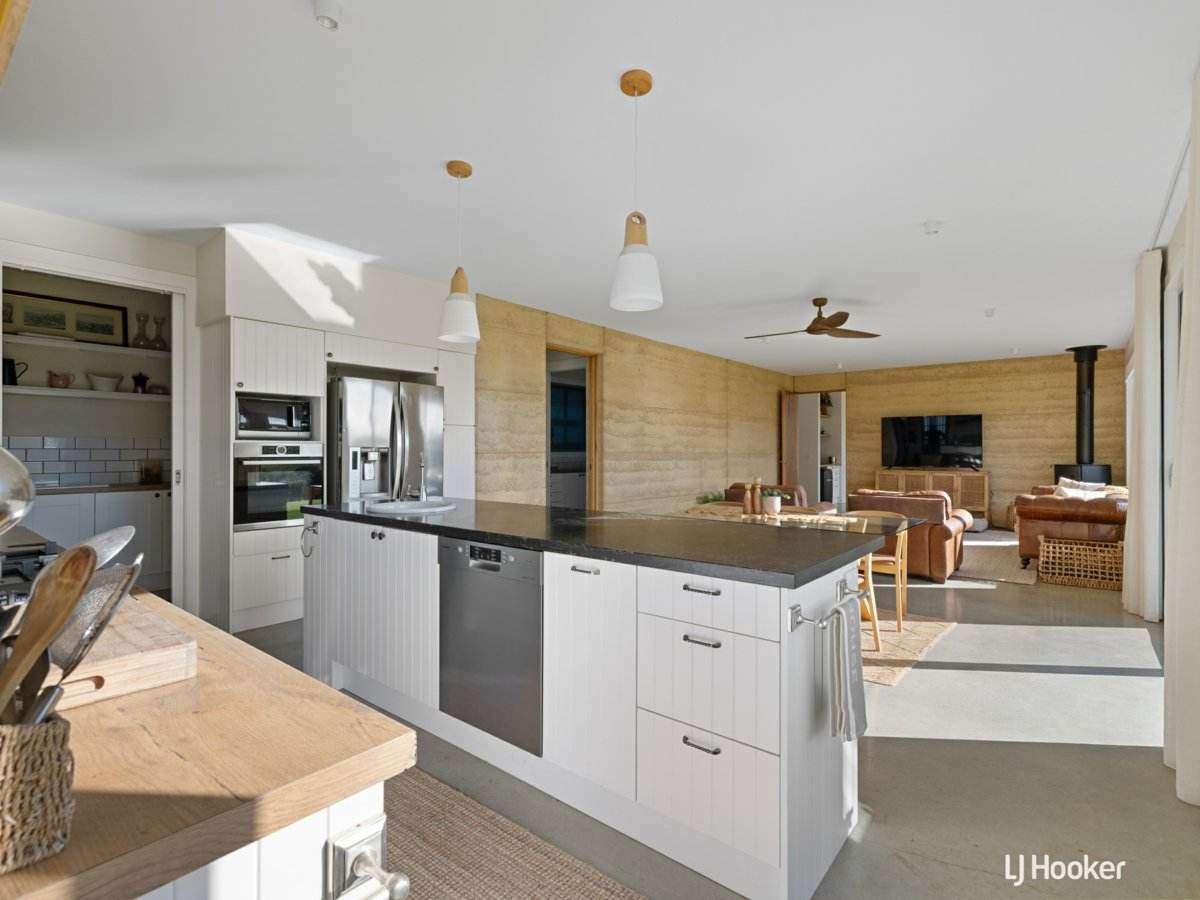 2 Dunbabbin Road, The Gurdies For Sale by Farmbuy.com - image 18