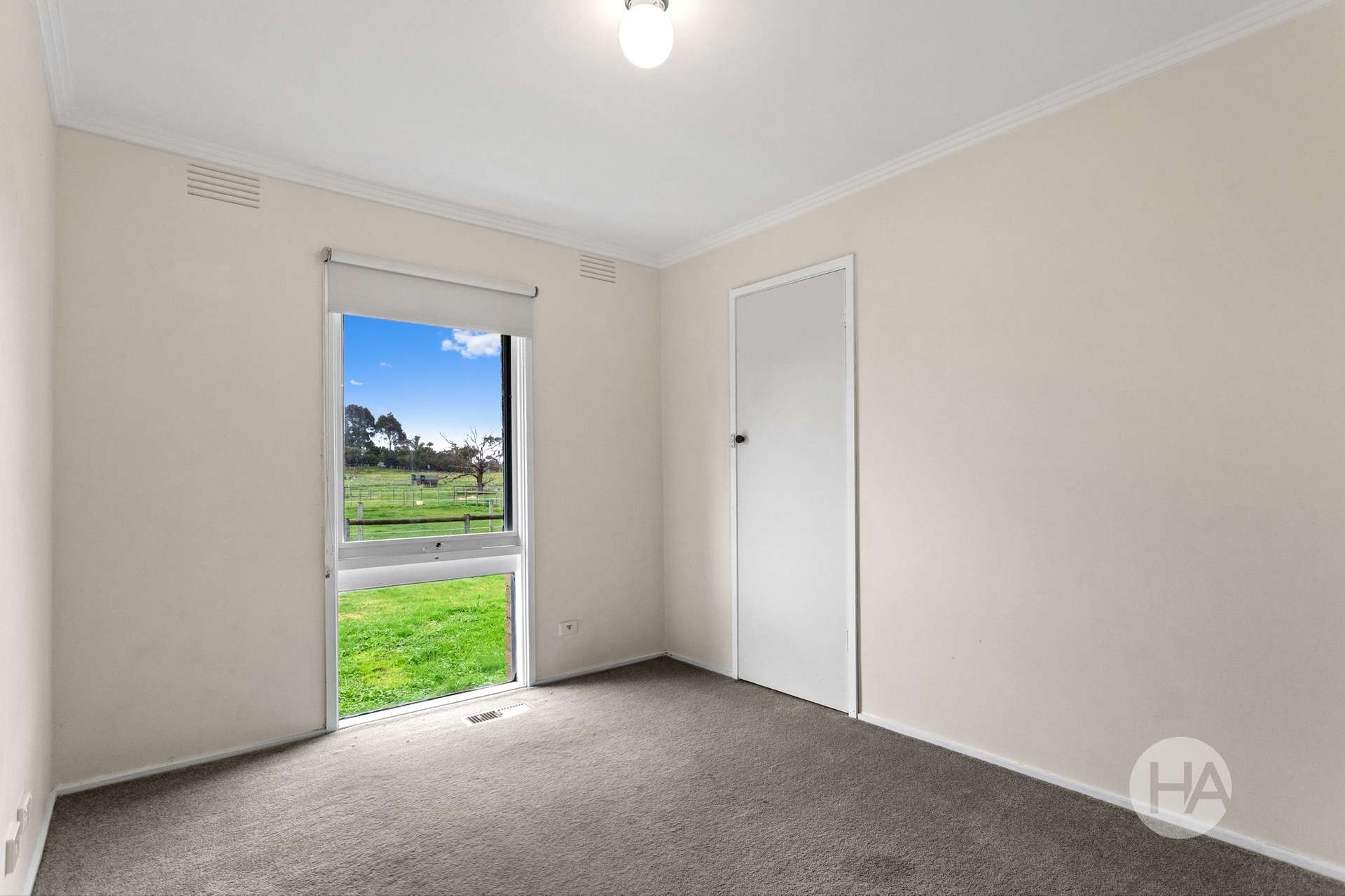 940 North Road, Pearcedale For Sale by Farmbuy.com - image 12
