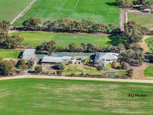 Farm Sold - VIC - Echuca - 3564 - 🏡 Saddle up the Horses - Your Perfect 10 acre Farmlet Awaits! 