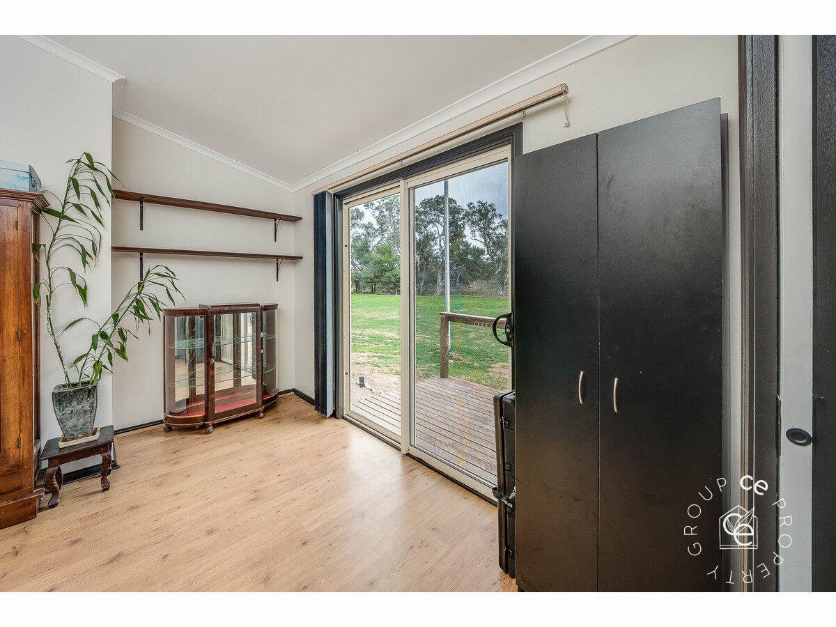 1967 Black Hill Road, Black Hill Sold by Farmbuy.com - image 12