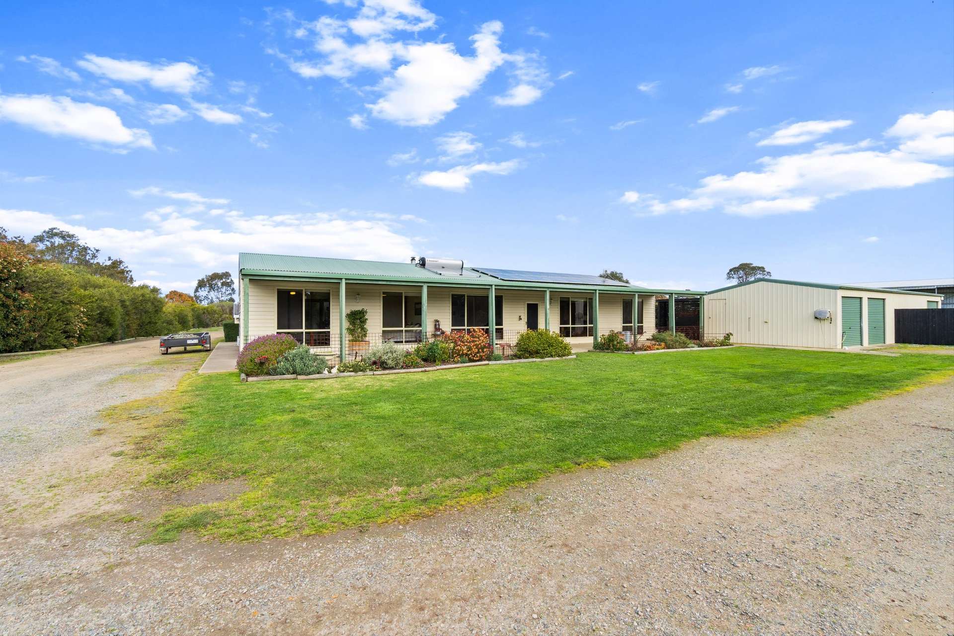 2301 Traralgon Maffra Road, Cowwarr Sold by Farmbuy.com - image 2