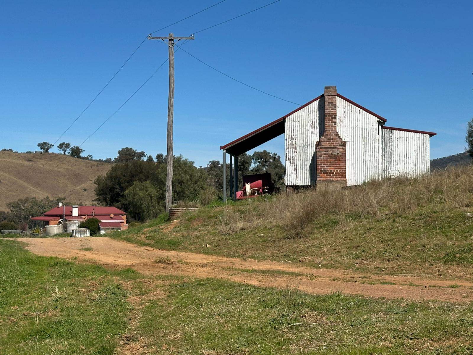 "Roscommon"  2991 Halls Creek Road, Halls Creek For Sale by Farmbuy.com - image 32
