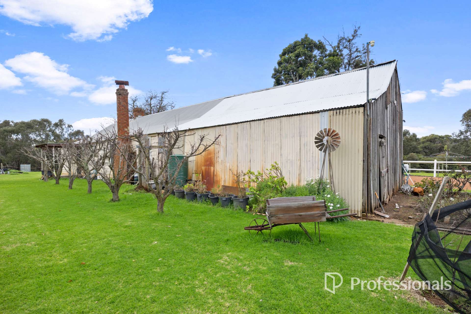 100 Russell Road, Burekup Sold by Farmbuy.com - image 35
