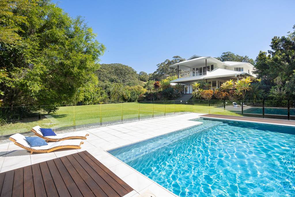 16a Pacific View Drive, Tinbeerwah QLD 4563