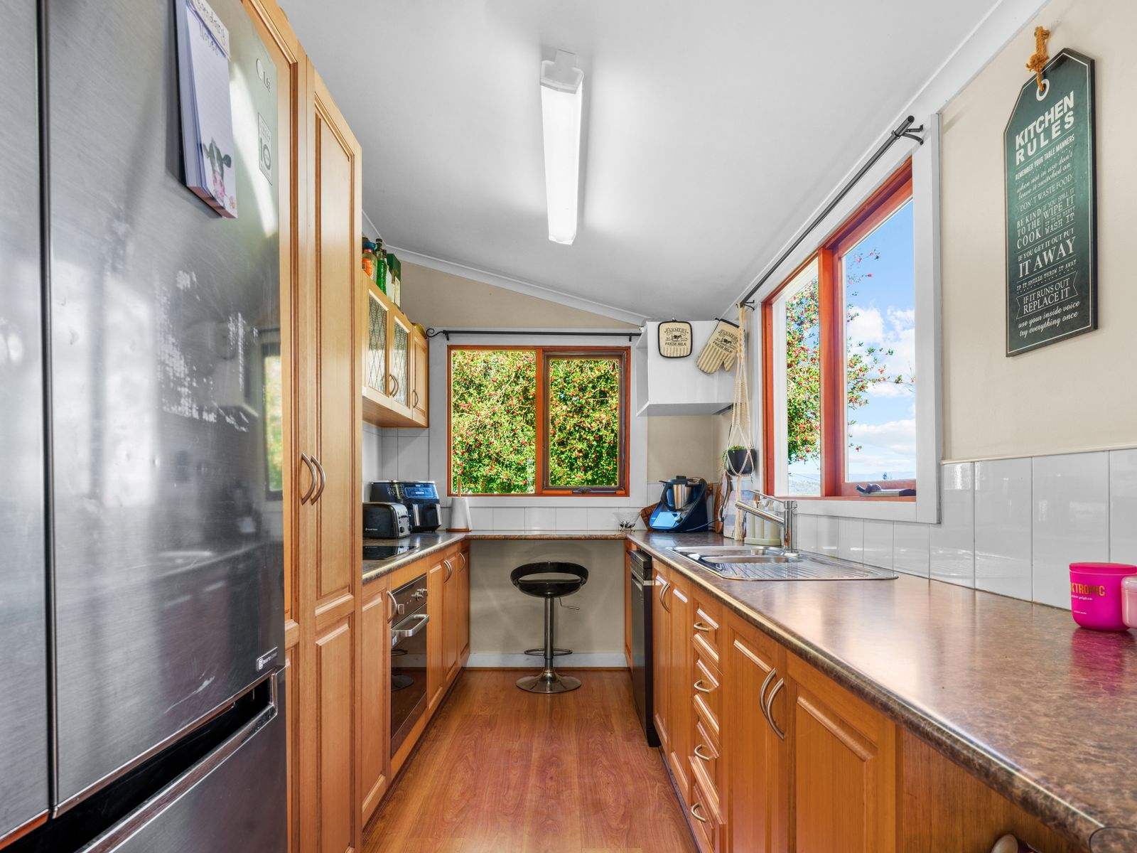 410 Coxs Road, Red Hills Sold by Farmbuy.com - image 4