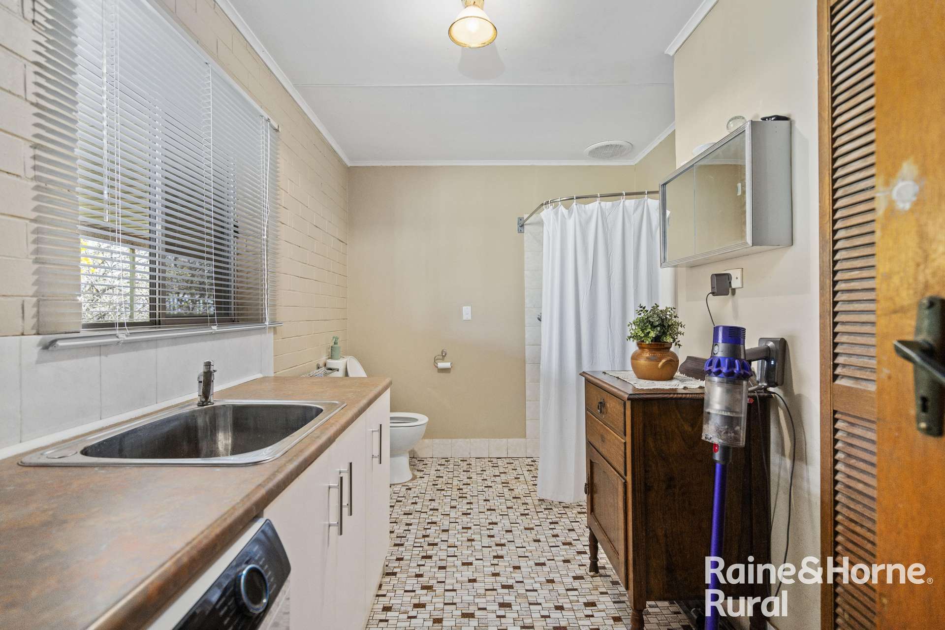 714 Buccleuch South Road, Yumali For Sale by Farmbuy.com - image 28