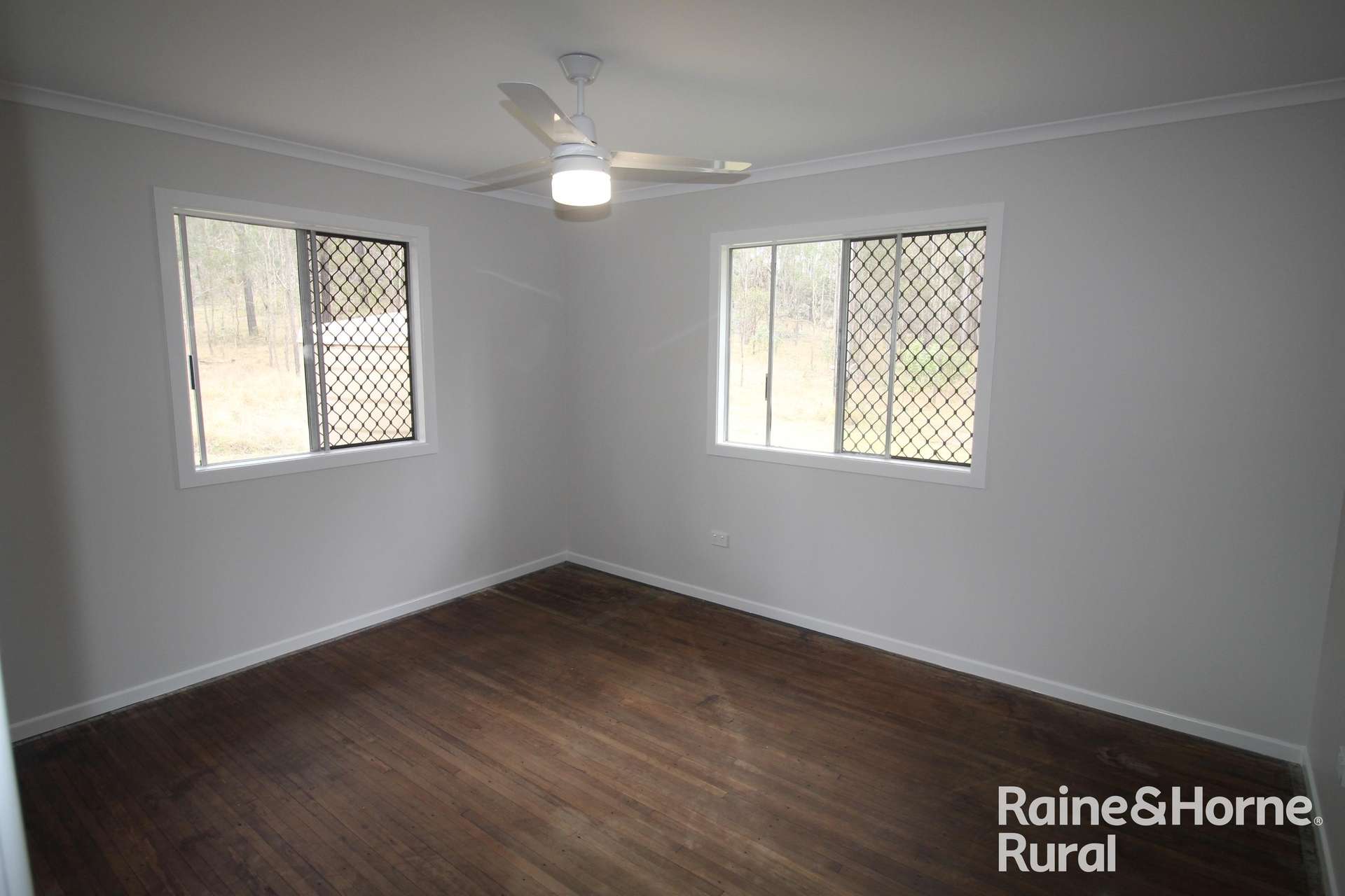 316 Wattlecamp Road, Wattle Camp For Sale by Farmbuy.com - image 7