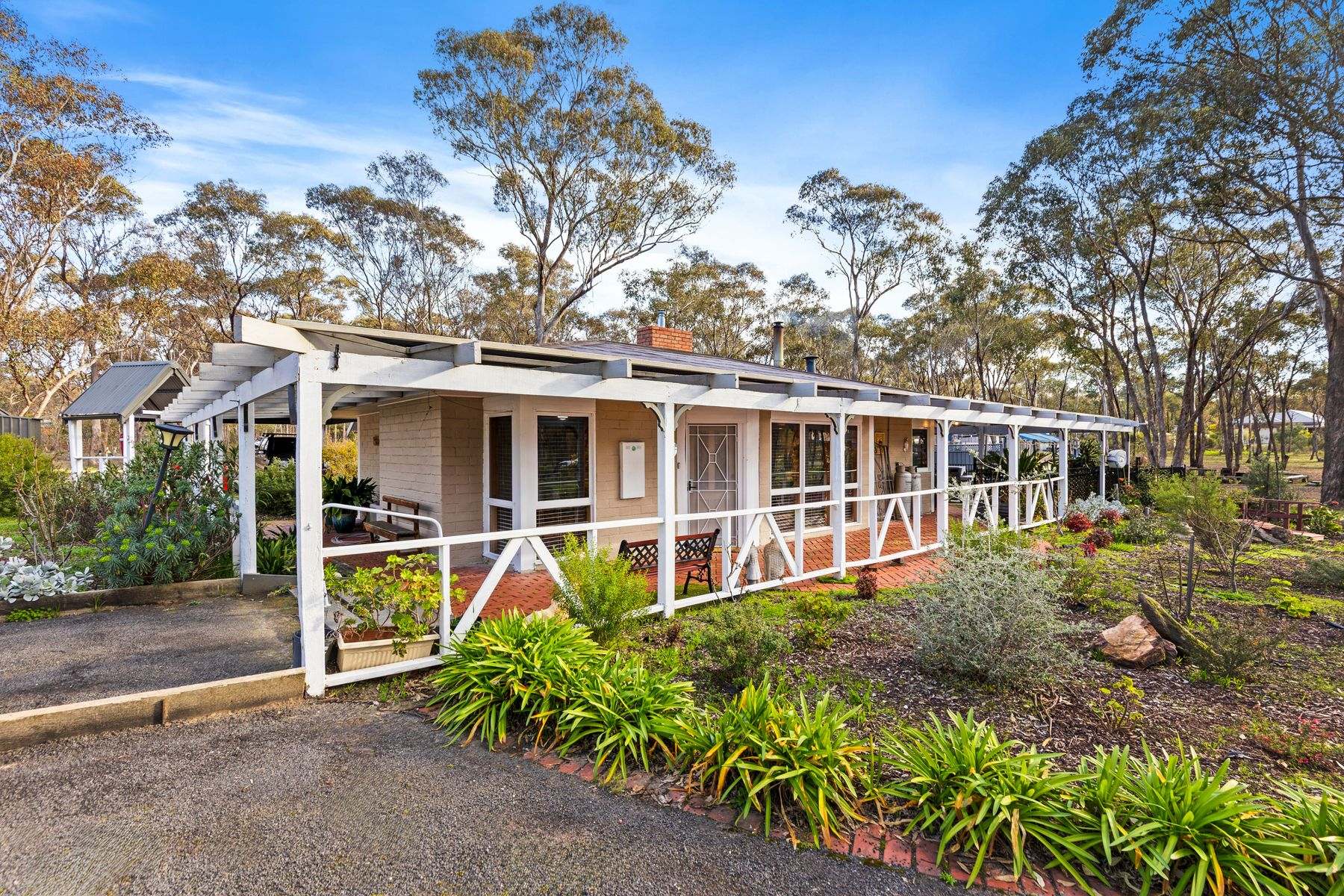 94 Binks Road, Junortoun Sold by Farmbuy.com - image 1