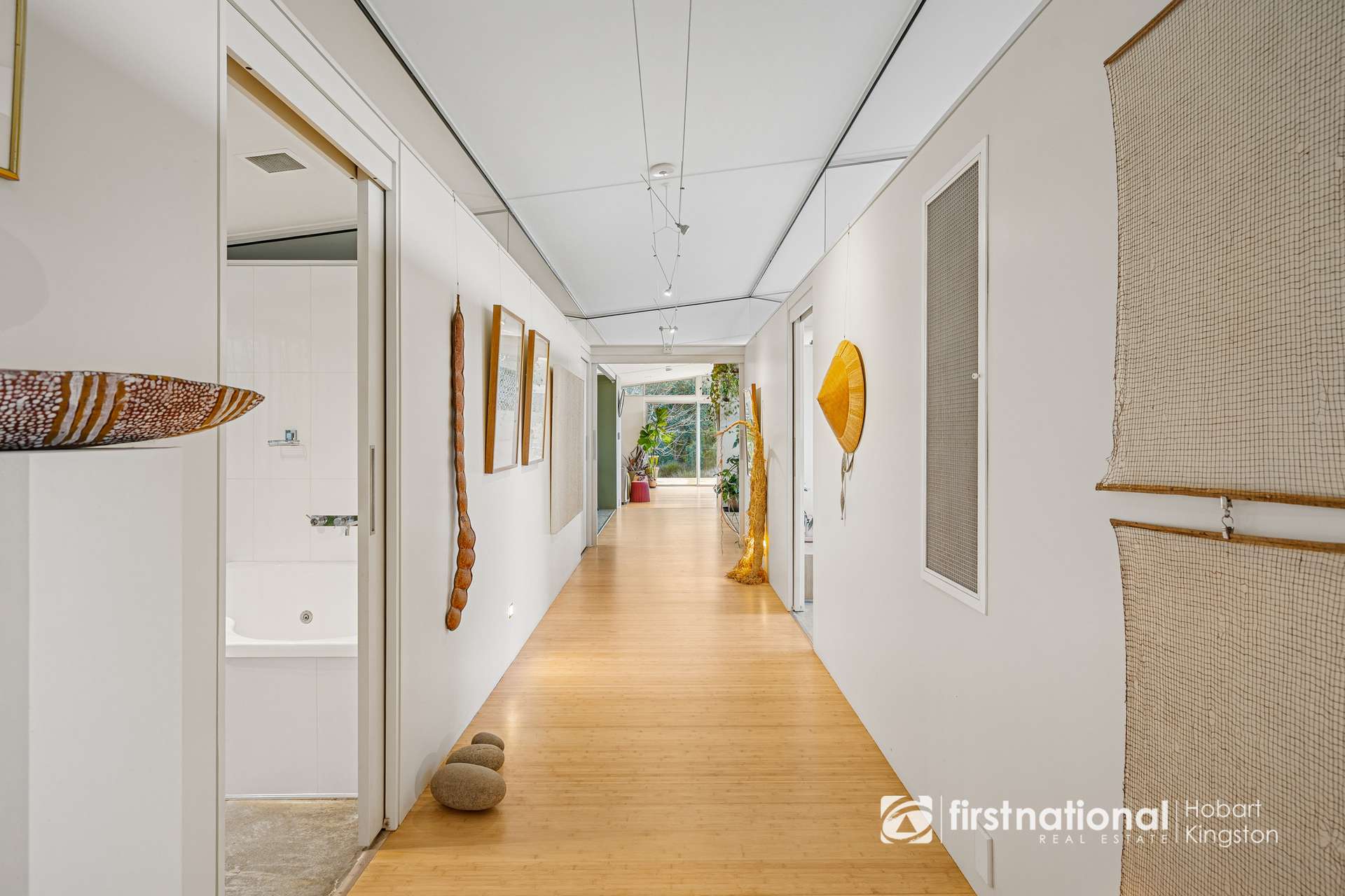 60 Old Summerleas Road, Kingston For Sale by Farmbuy.com - image 15