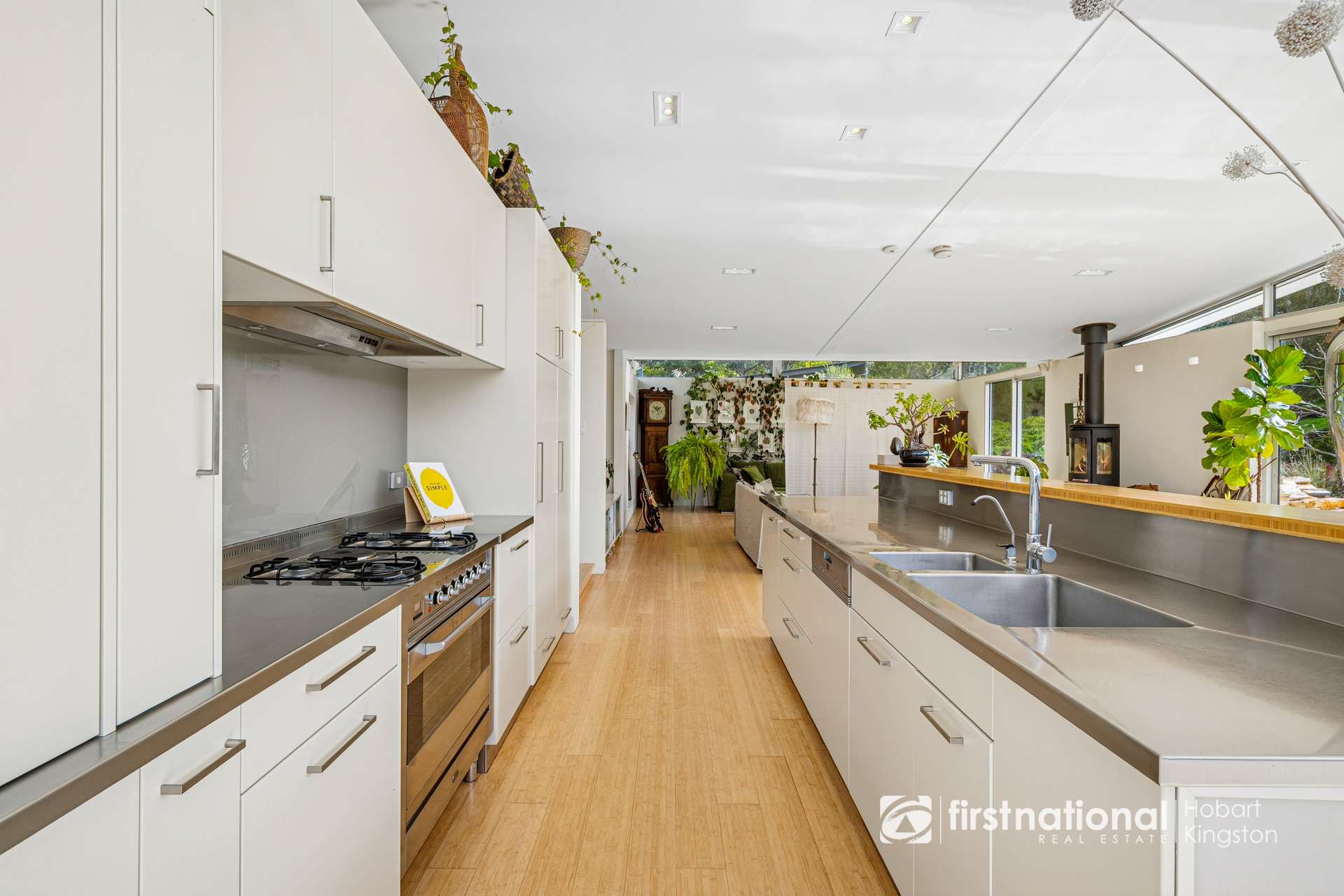 60 Old Summerleas Road, Kingston For Sale by Farmbuy.com - image 8