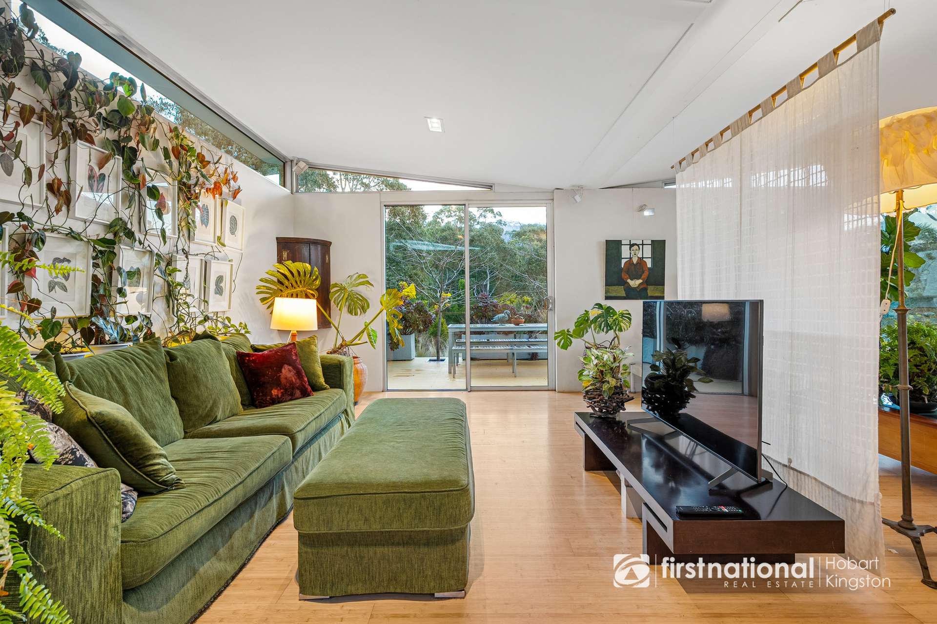 60 Old Summerleas Road, Kingston For Sale by Farmbuy.com - image 11