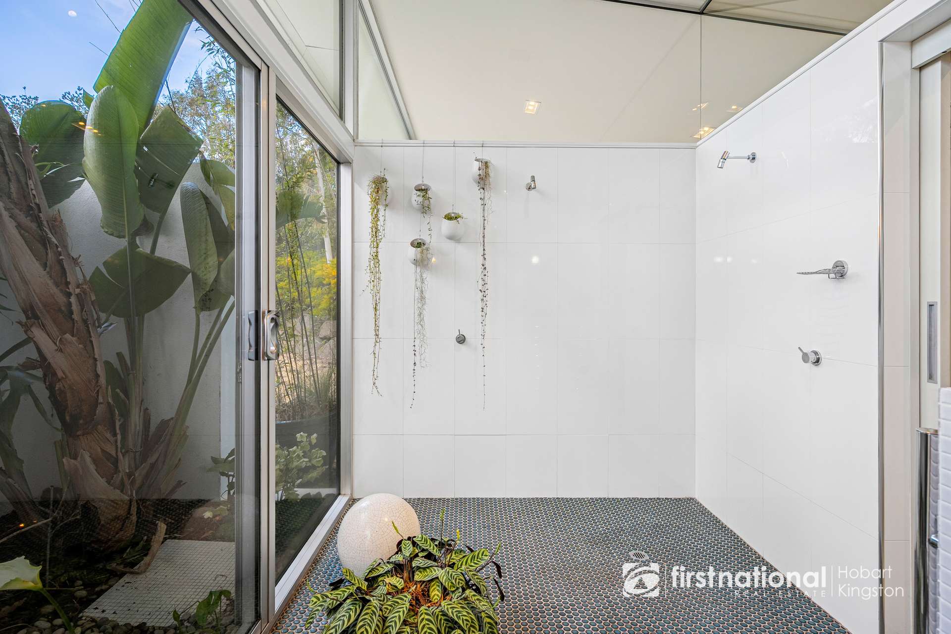 60 Old Summerleas Road, Kingston For Sale by Farmbuy.com - image 19