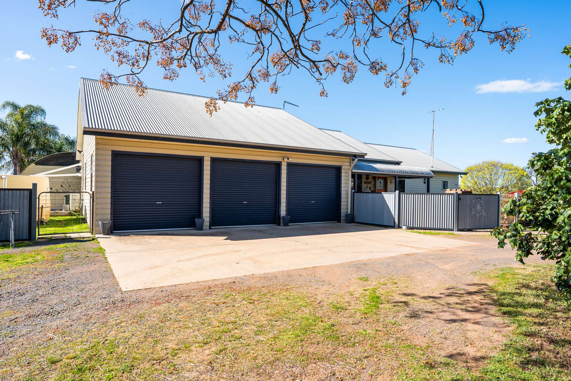 'Blossom Farm' Klemkes Road, Henty Sold by Farmbuy.com - image 24