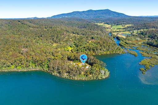 105 Hobbs Point Road, Narooma NSW 2546