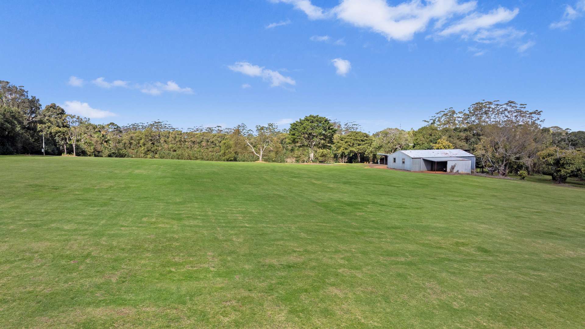1E Esme Street, Tamborine Mountain For Sale by Farmbuy.com - image 7