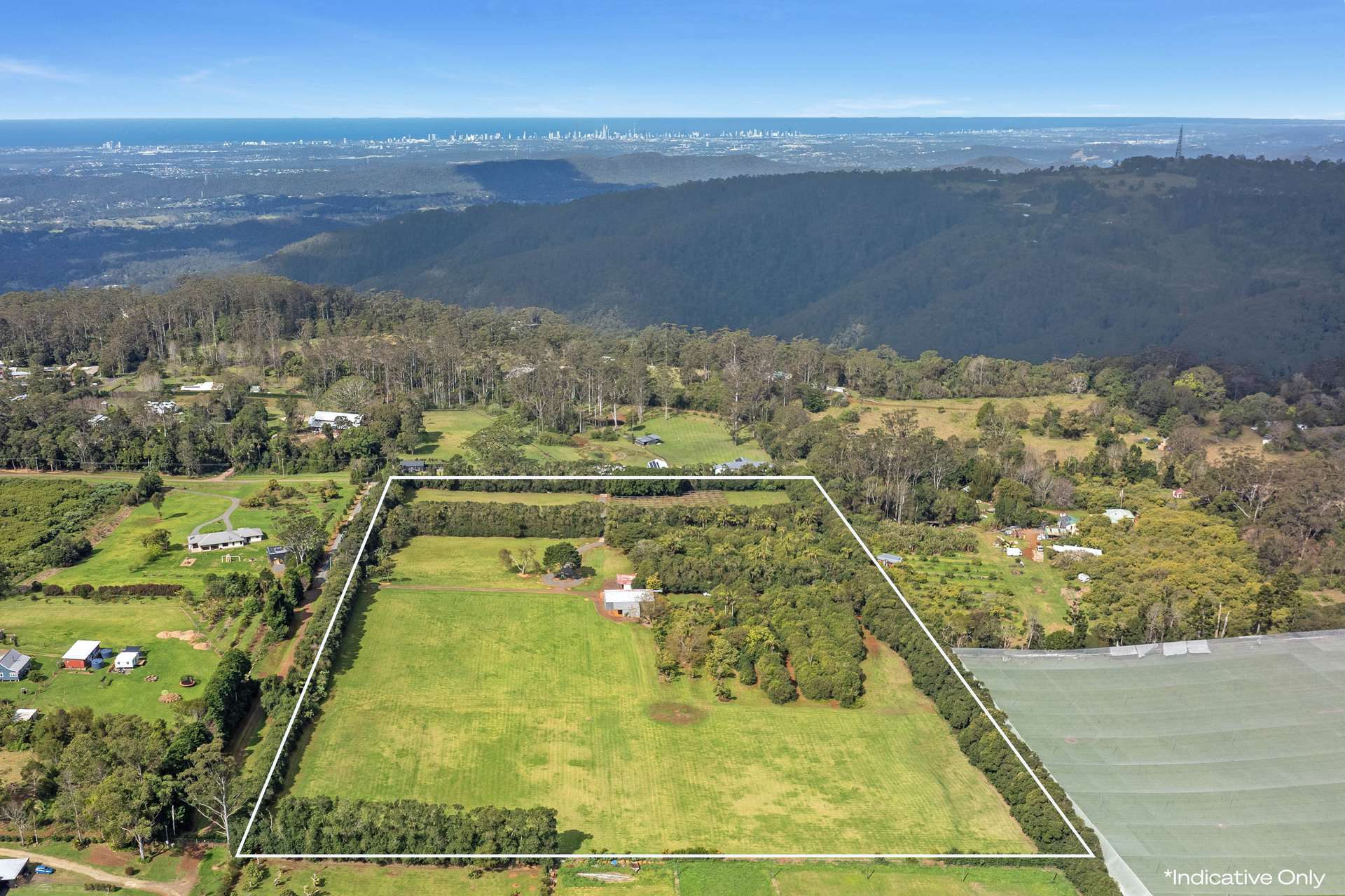 1E Esme Street, Tamborine Mountain For Sale by Farmbuy.com - image 1
