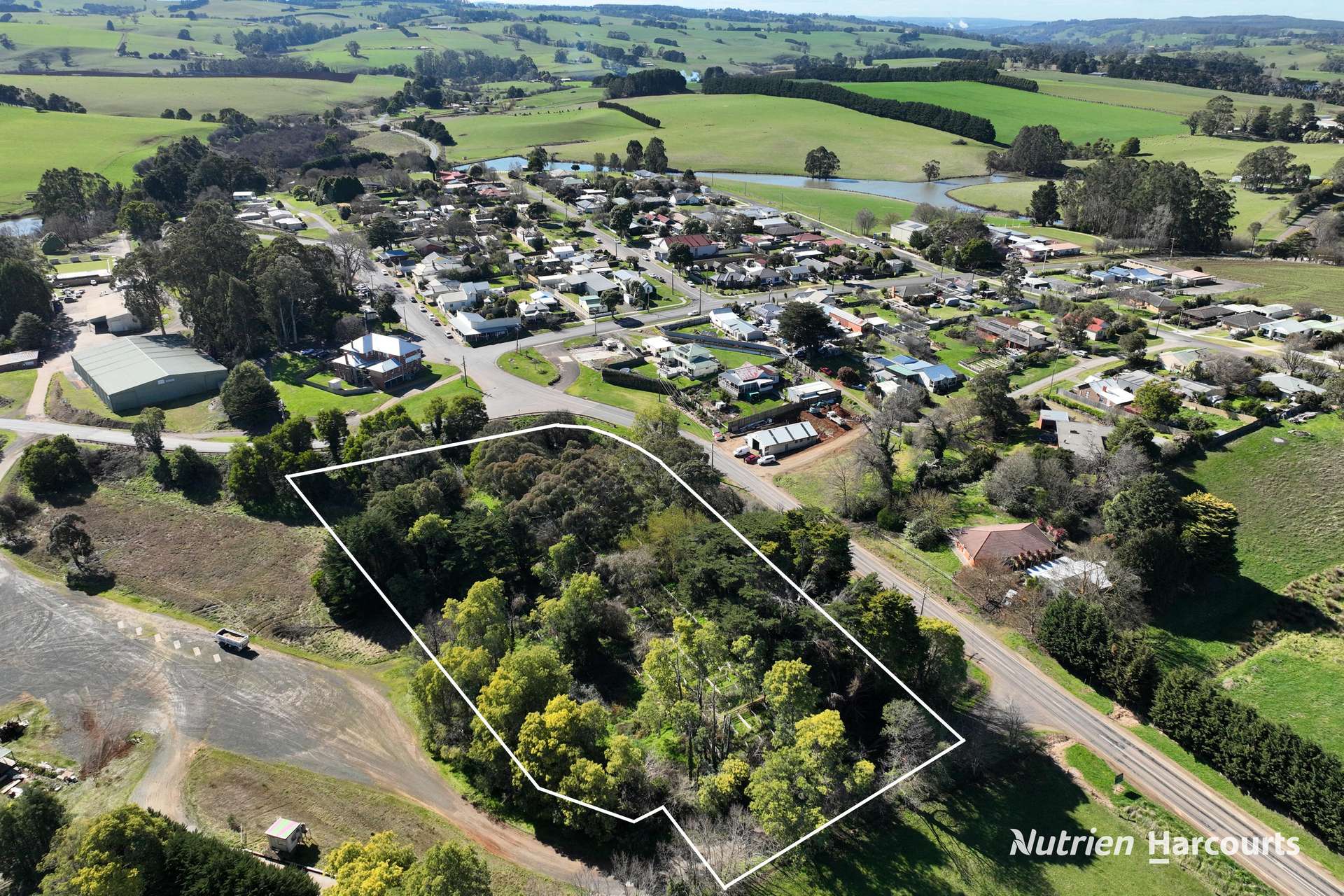 23 - 37 Station Street, Thorpdale Sold by Farmbuy.com - image 1