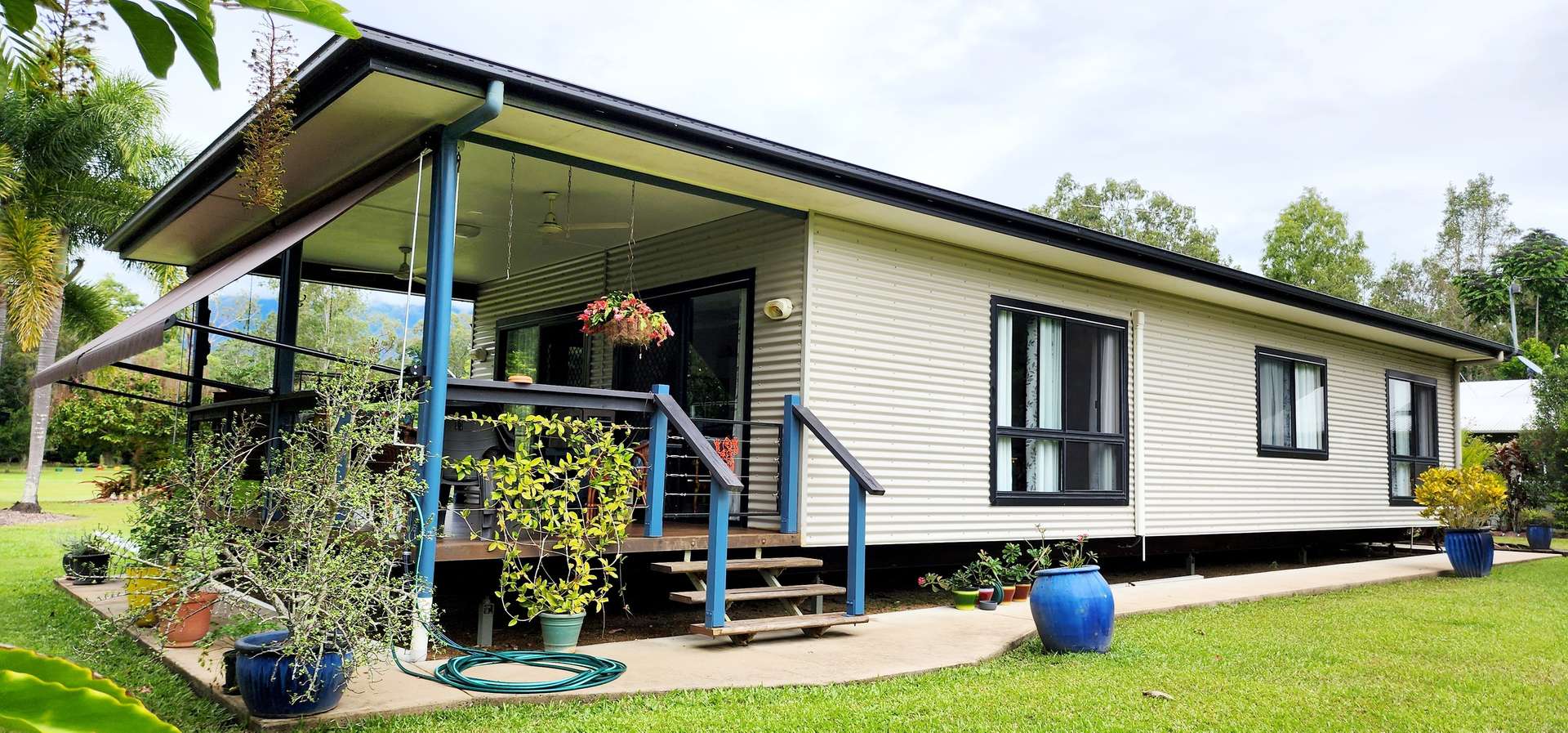 11 Curtis Road, Carruchan Sold by Farmbuy.com - image 1