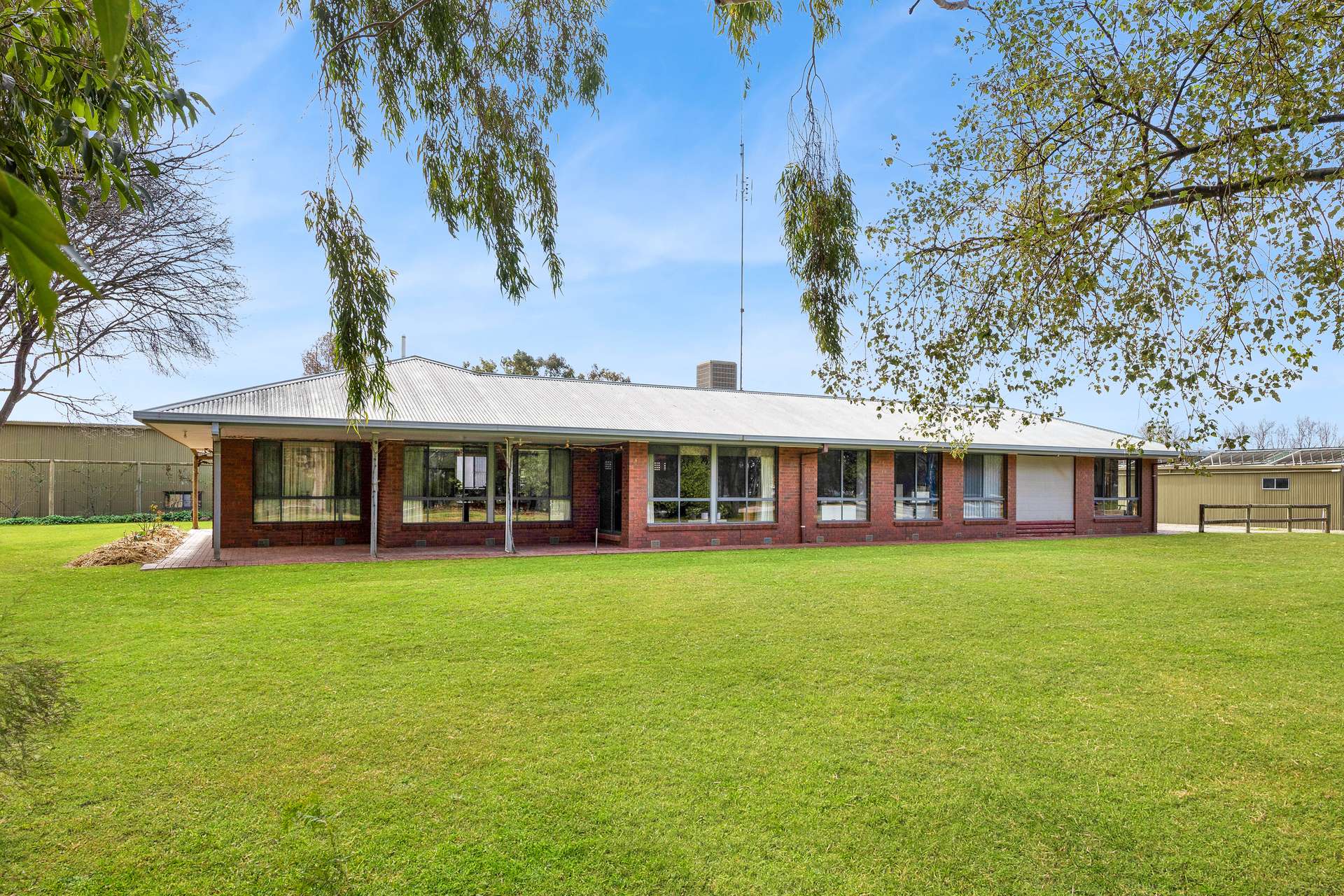 362 Thompsons Bridge Road, Gunbower For Sale by Farmbuy.com - image 2
